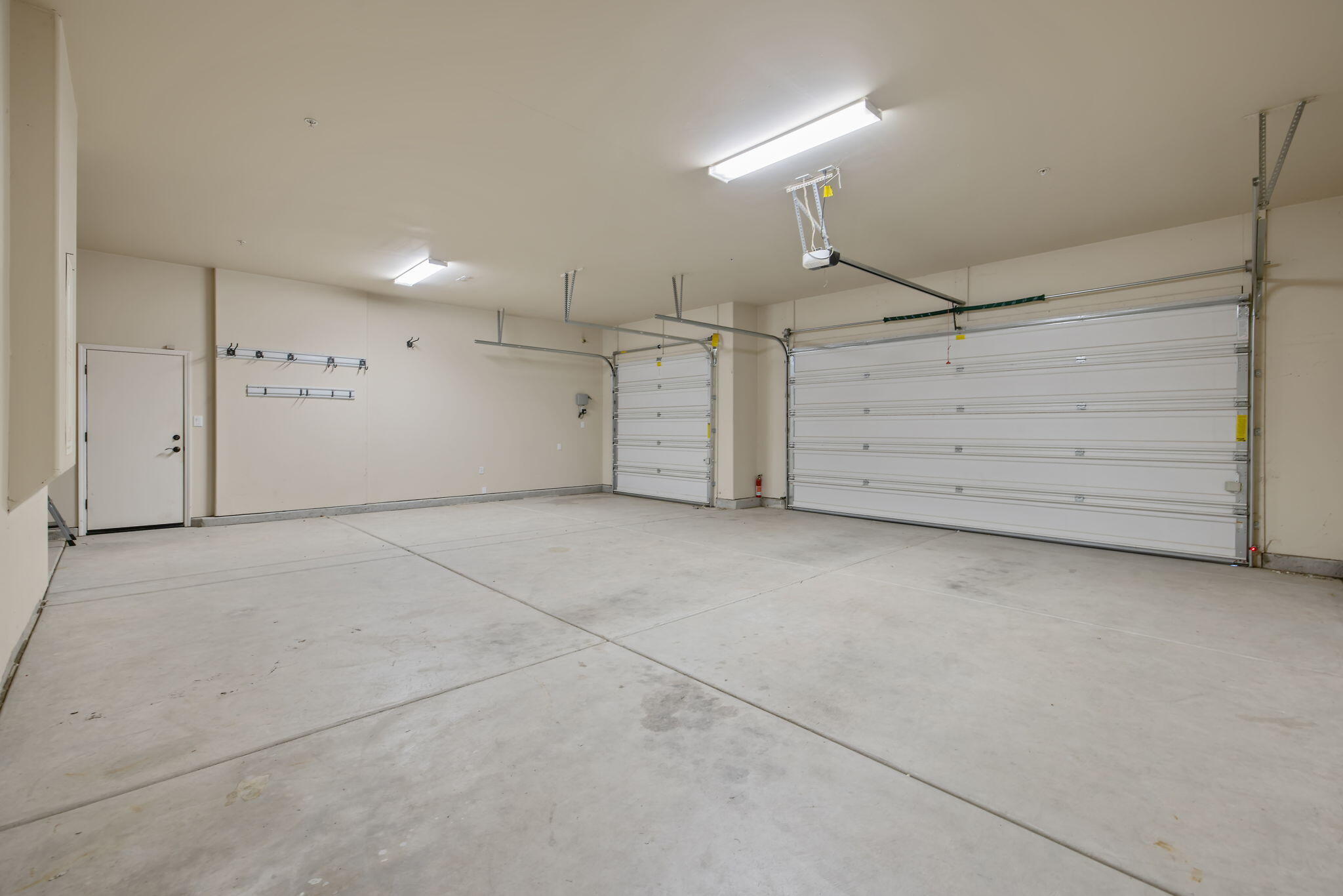 3072 Cape Canyon Ave, Tulare, CA 93274