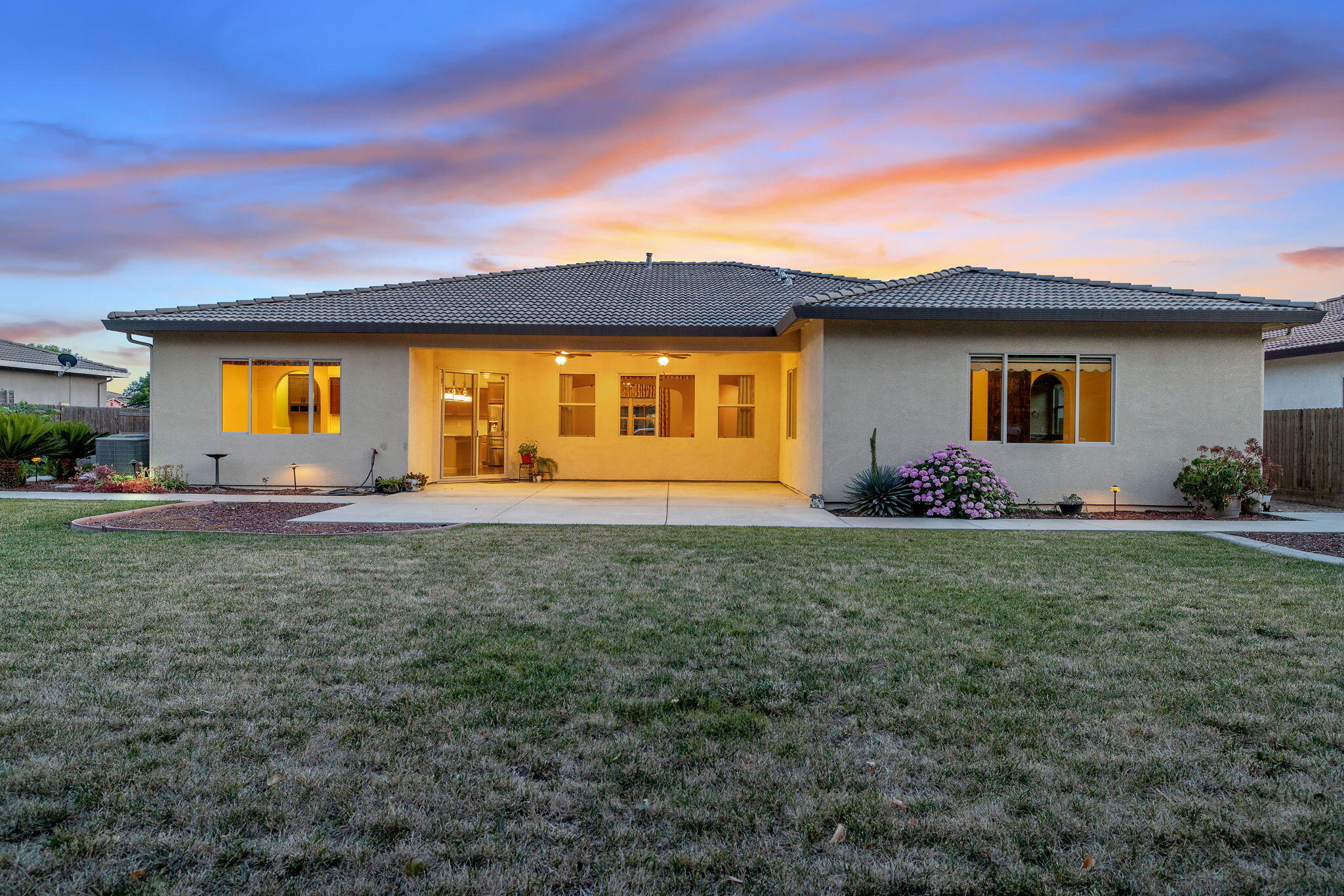 3072 Cape Canyon Ave, Tulare, CA 93274