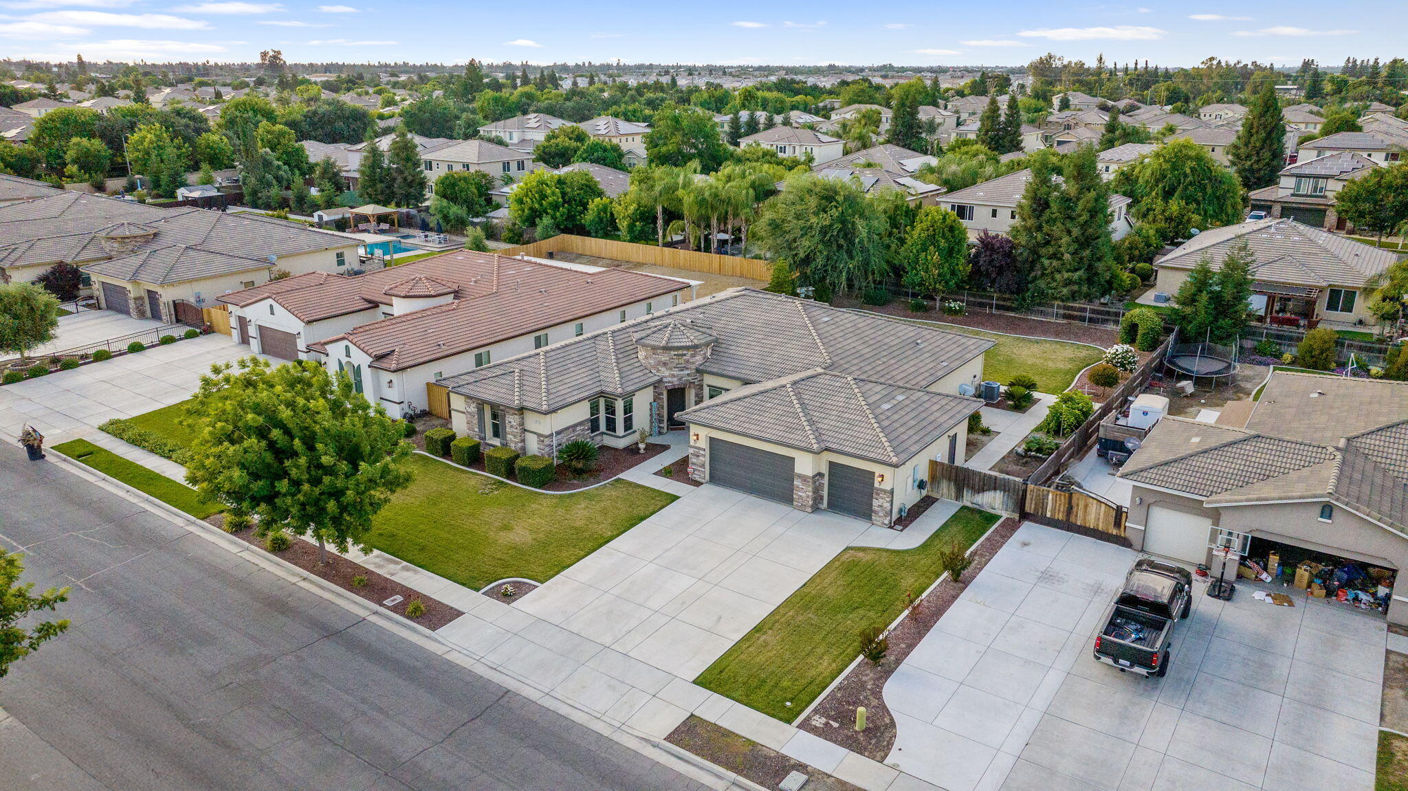 3072 Cape Canyon Ave, Tulare, CA 93274