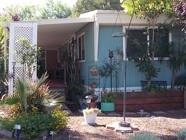 2400 W Midvalley Ave #J-01, Visalia, CA 93277