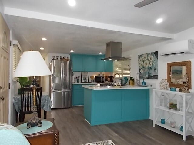 2400 W Midvalley Ave #J-01, Visalia, CA 93277