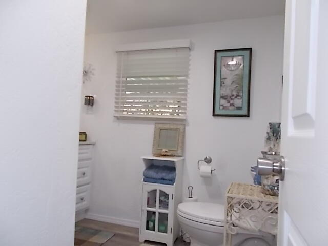 2400 W Midvalley Ave #J-01, Visalia, CA 93277