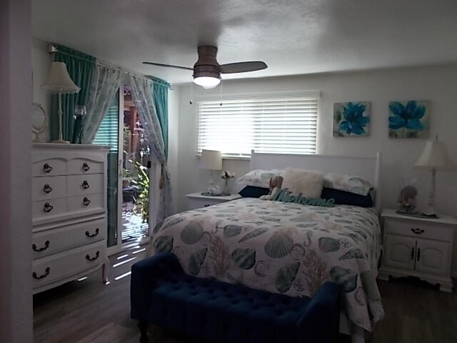 2400 W Midvalley Ave #J-01, Visalia, CA 93277