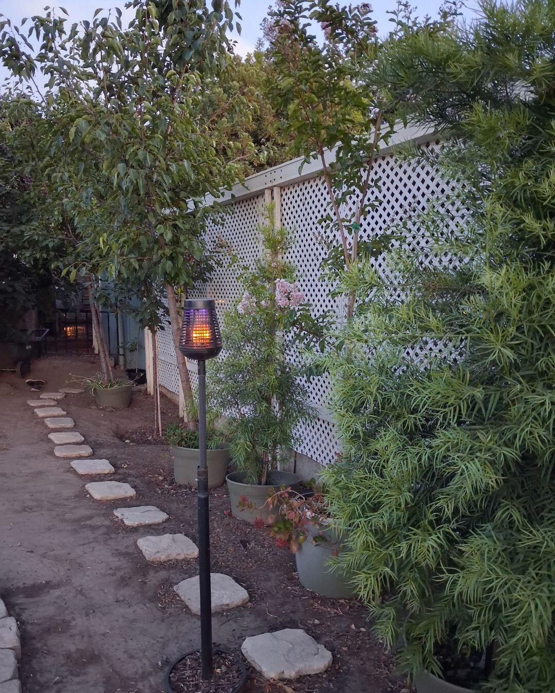 2400 W Midvalley Ave #J-01, Visalia, CA 93277
