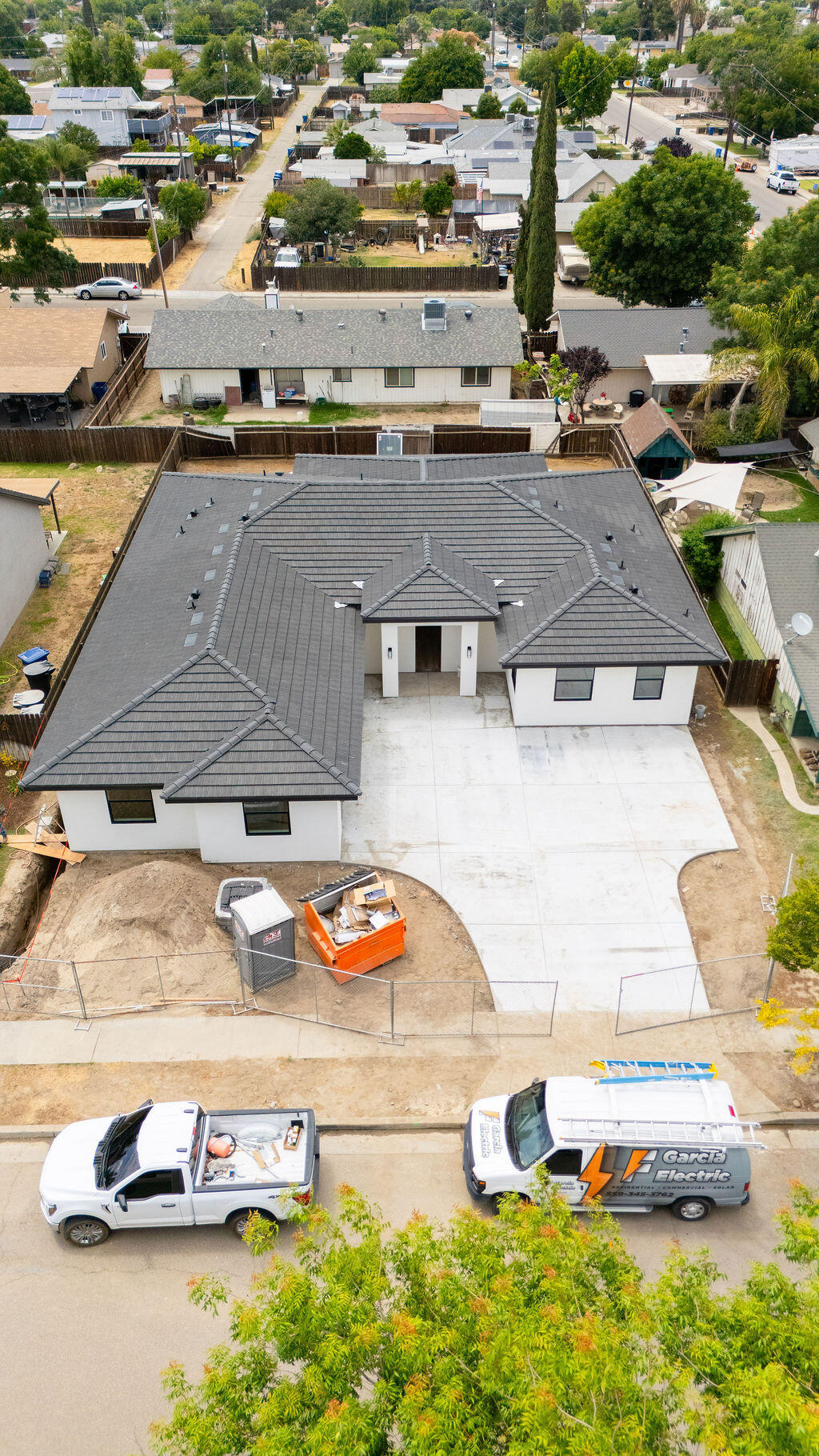 181 Grace Ct, Lemoore, CA 93245