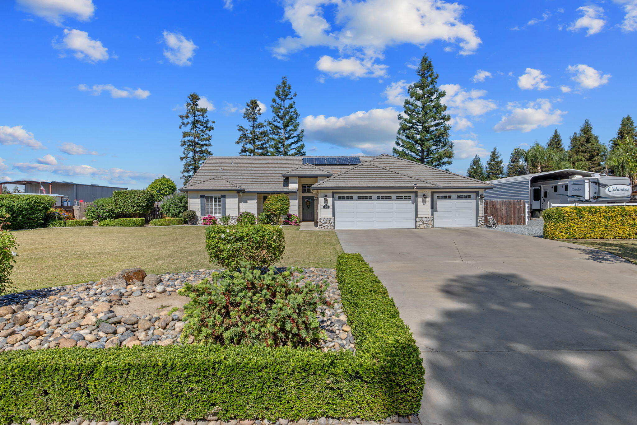 32065 Elbow Ct, Visalia, CA 93291