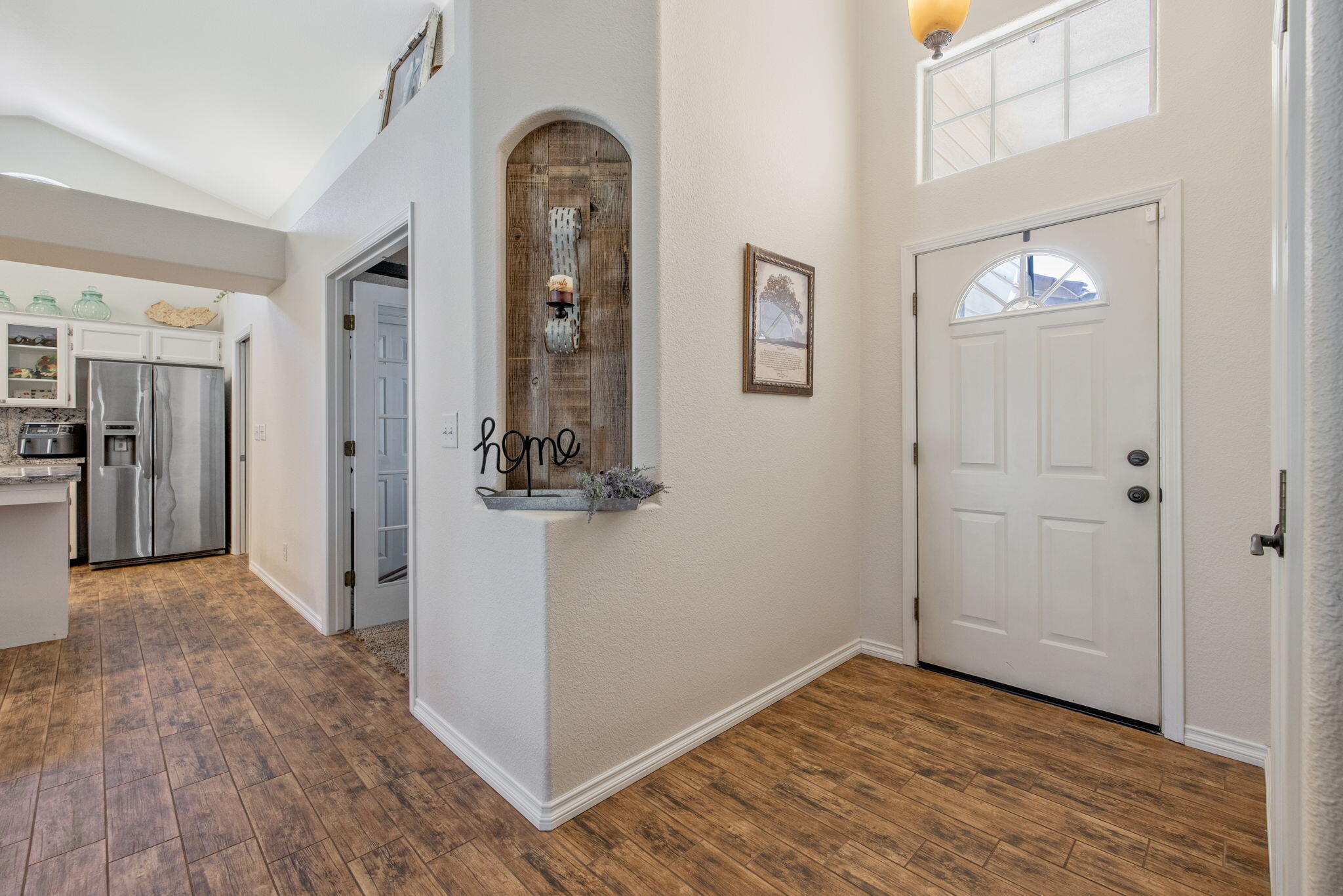 32065 Elbow Ct, Visalia, CA 93291
