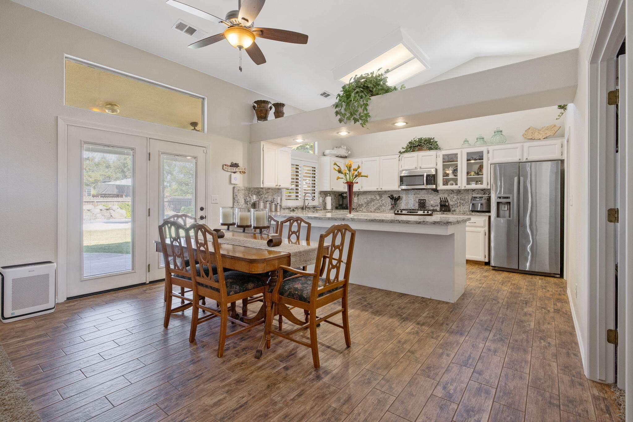 32065 Elbow Ct, Visalia, CA 93291