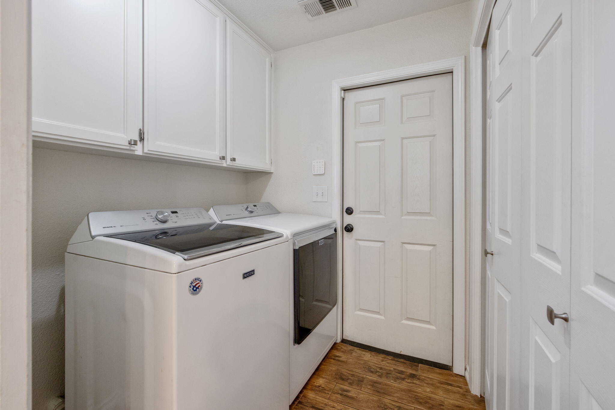 32065 Elbow Ct, Visalia, CA 93291