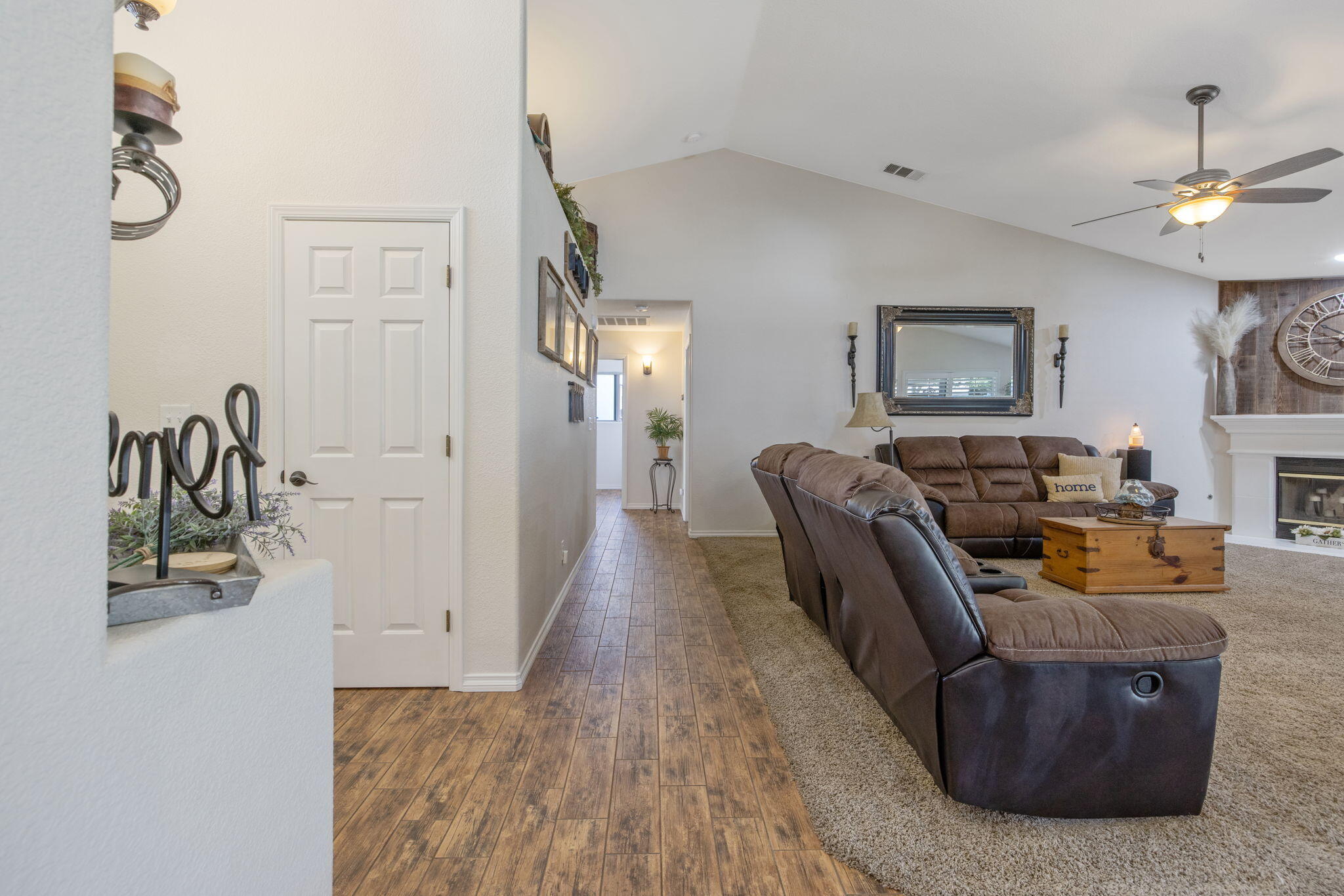 32065 Elbow Ct, Visalia, CA 93291