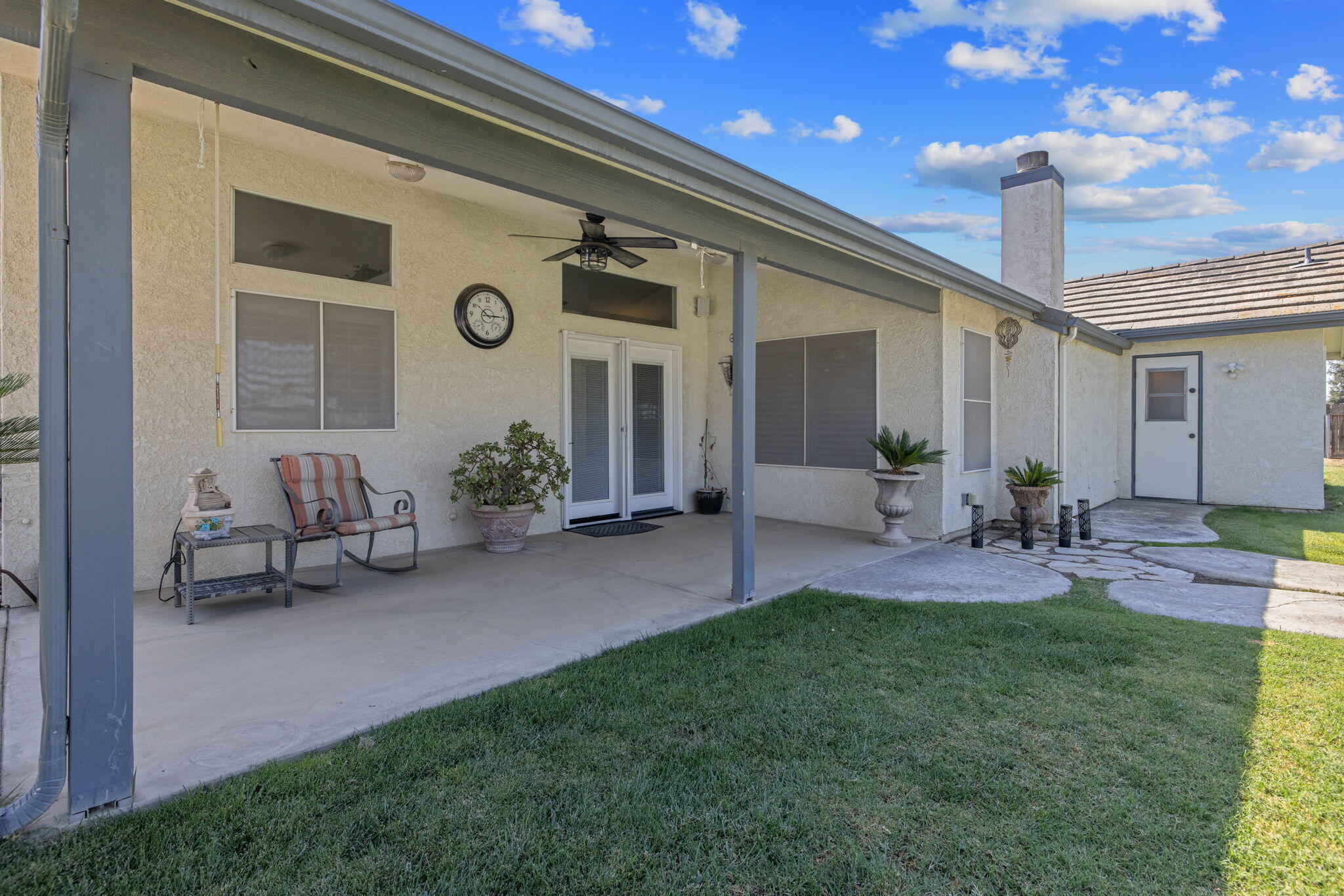 32065 Elbow Ct, Visalia, CA 93291