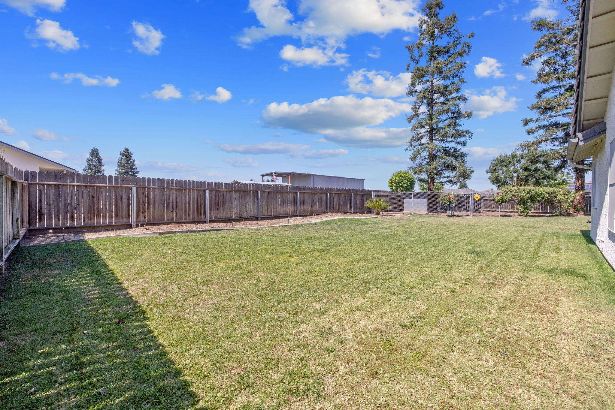 32065 Elbow Ct, Visalia, CA 93291