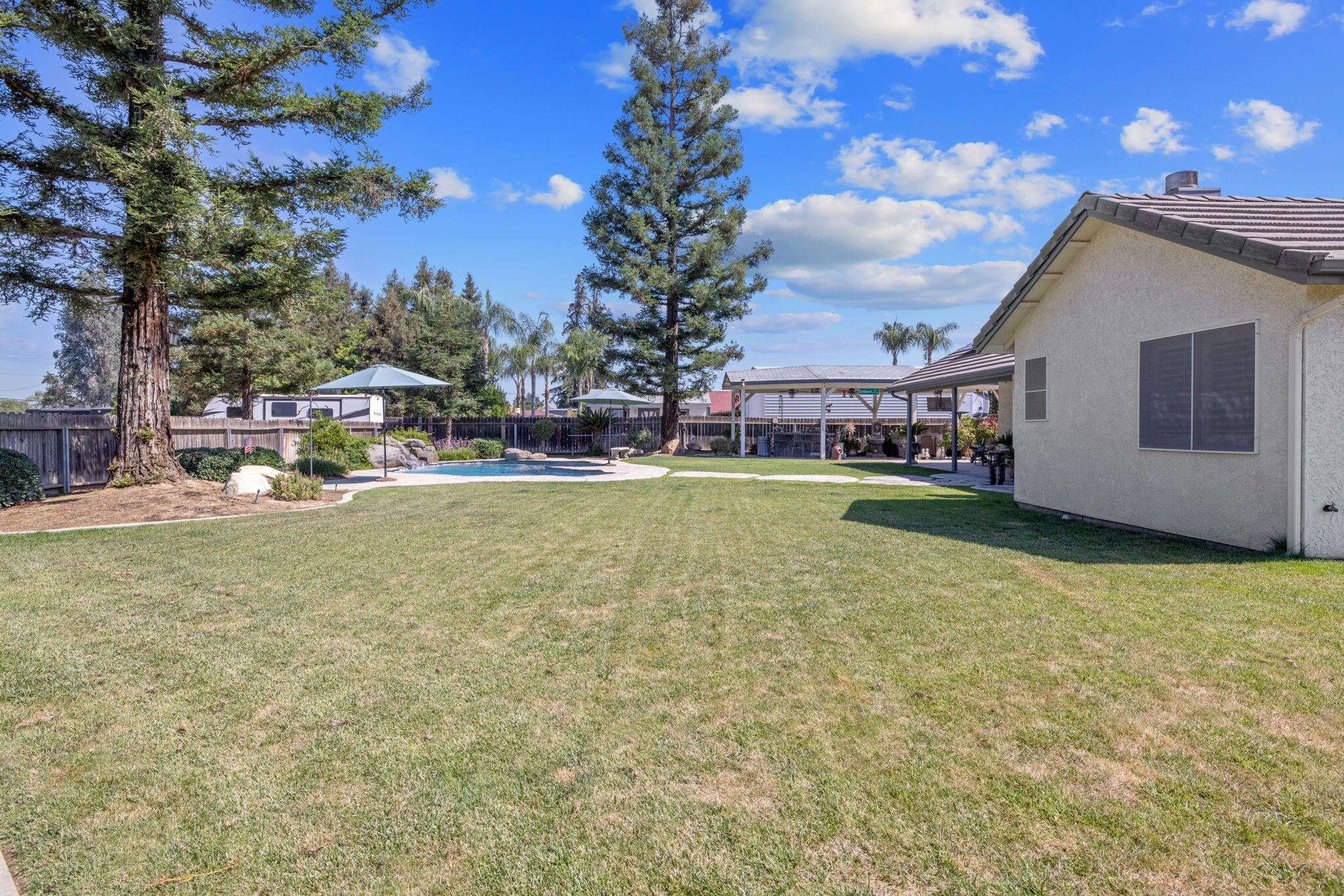 32065 Elbow Ct, Visalia, CA 93291