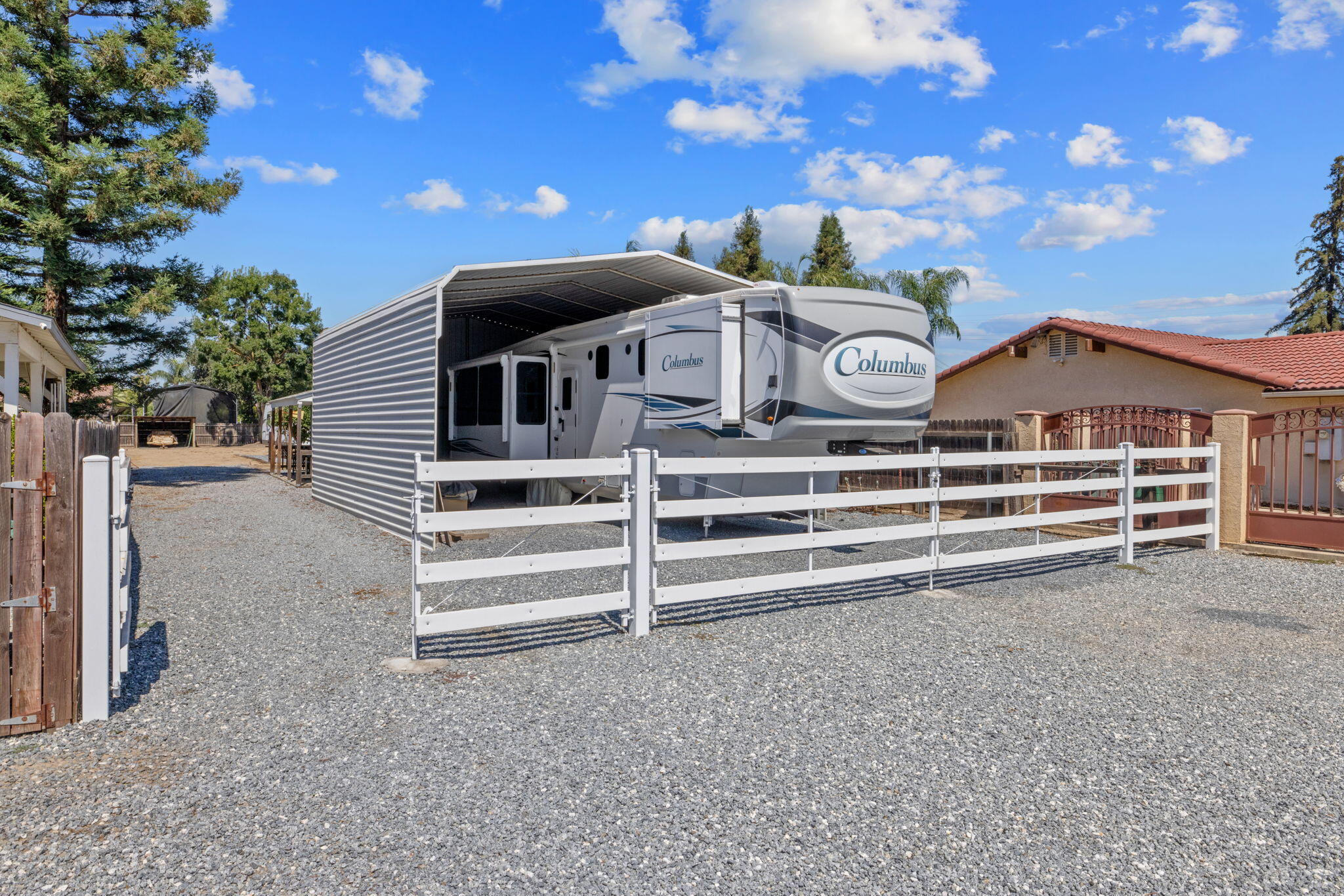 32065 Elbow Ct, Visalia, CA 93291