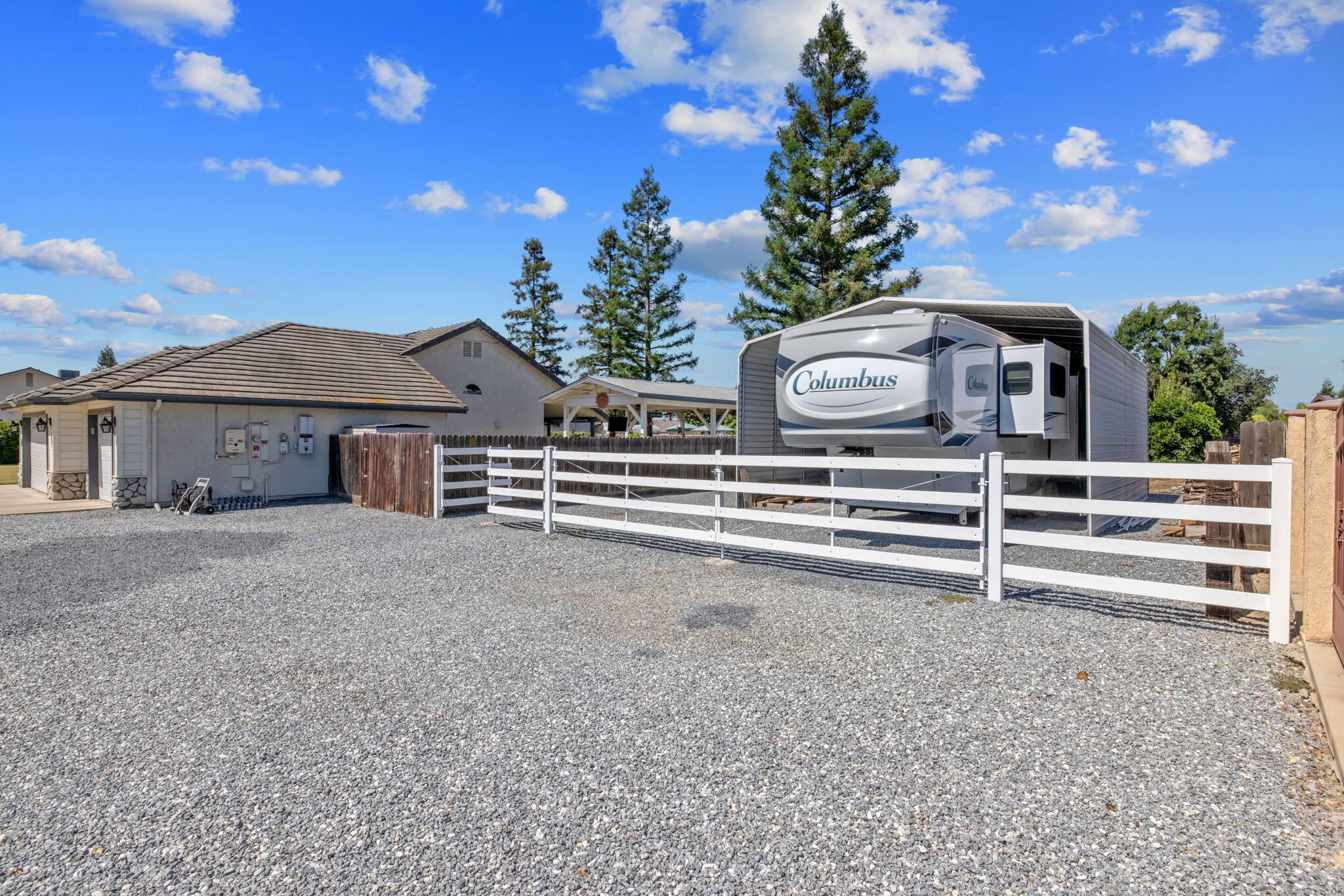 32065 Elbow Ct, Visalia, CA 93291