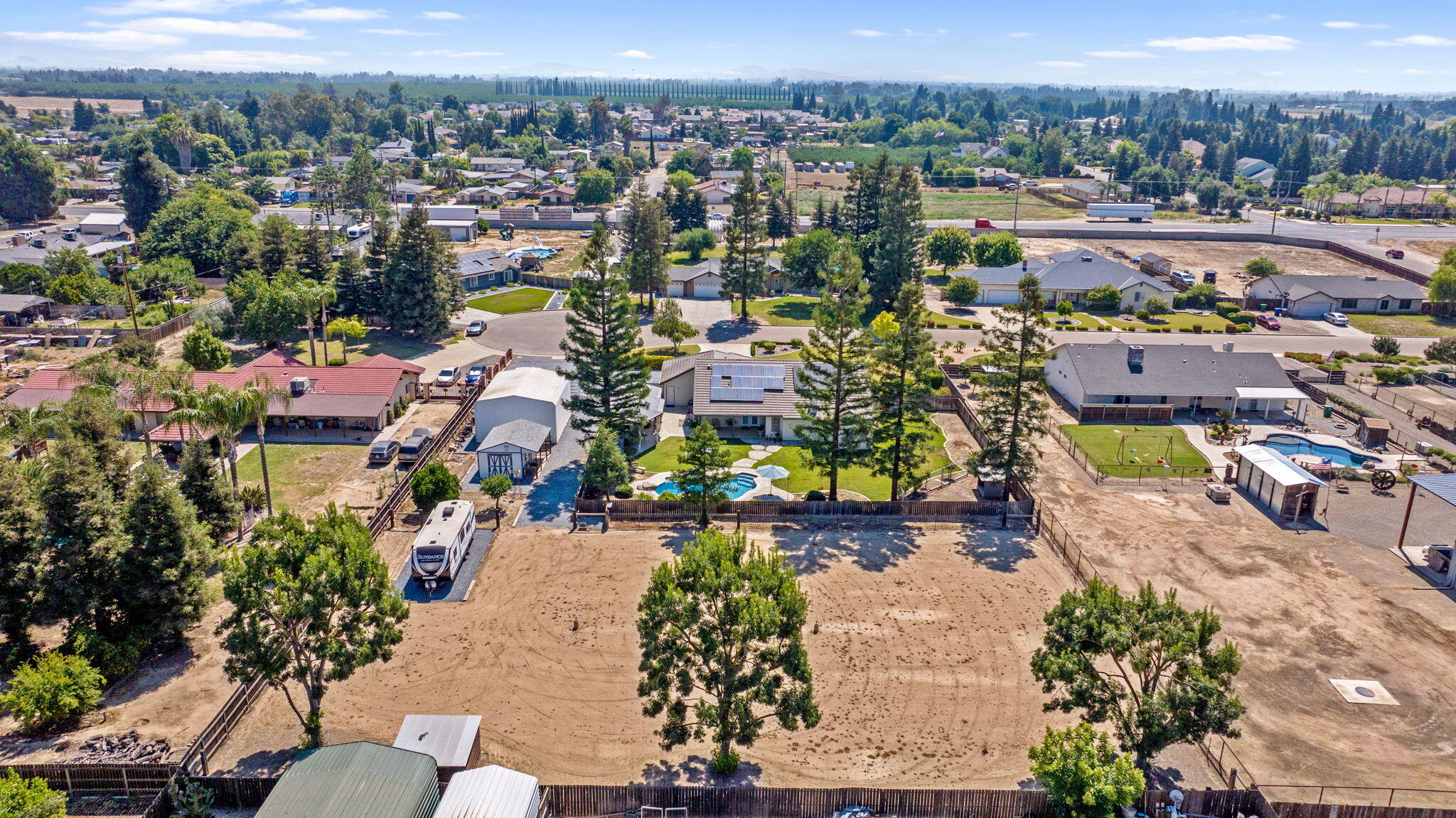32065 Elbow Ct, Visalia, CA 93291