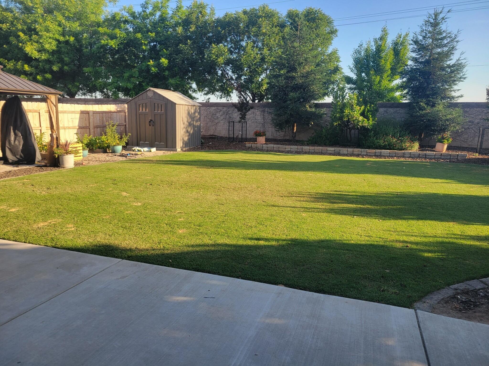 6240 W Lark Ave, Visalia, CA 93291