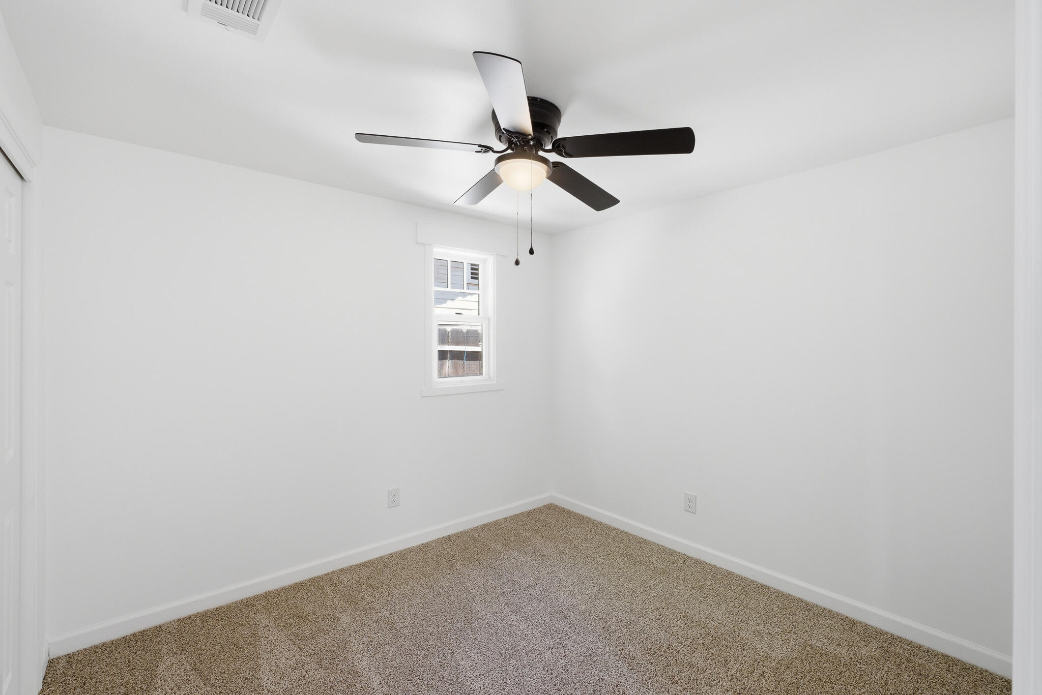 313 S C St, Exeter, CA 93221