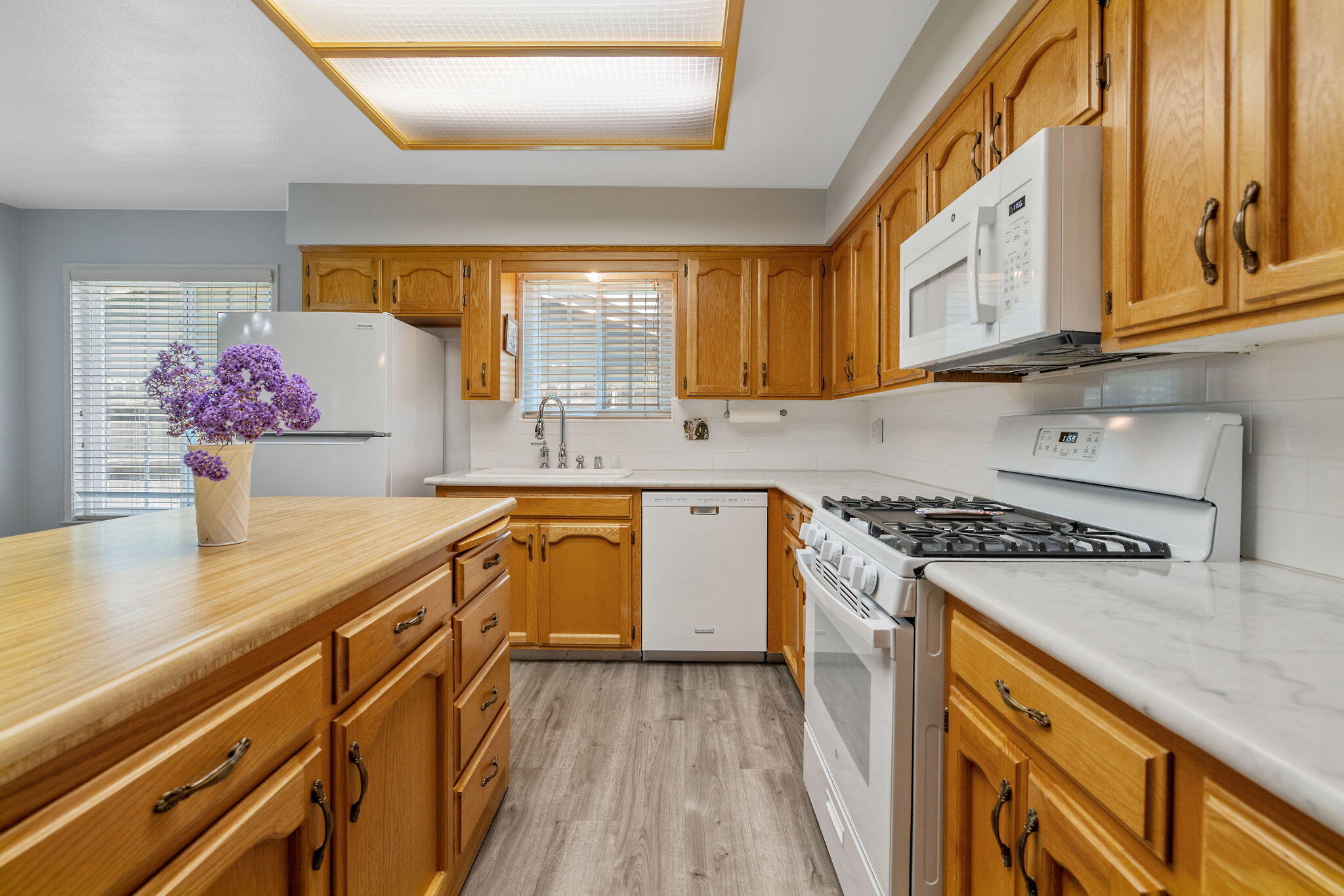 508 S Francis Ave, Exeter, CA 93221