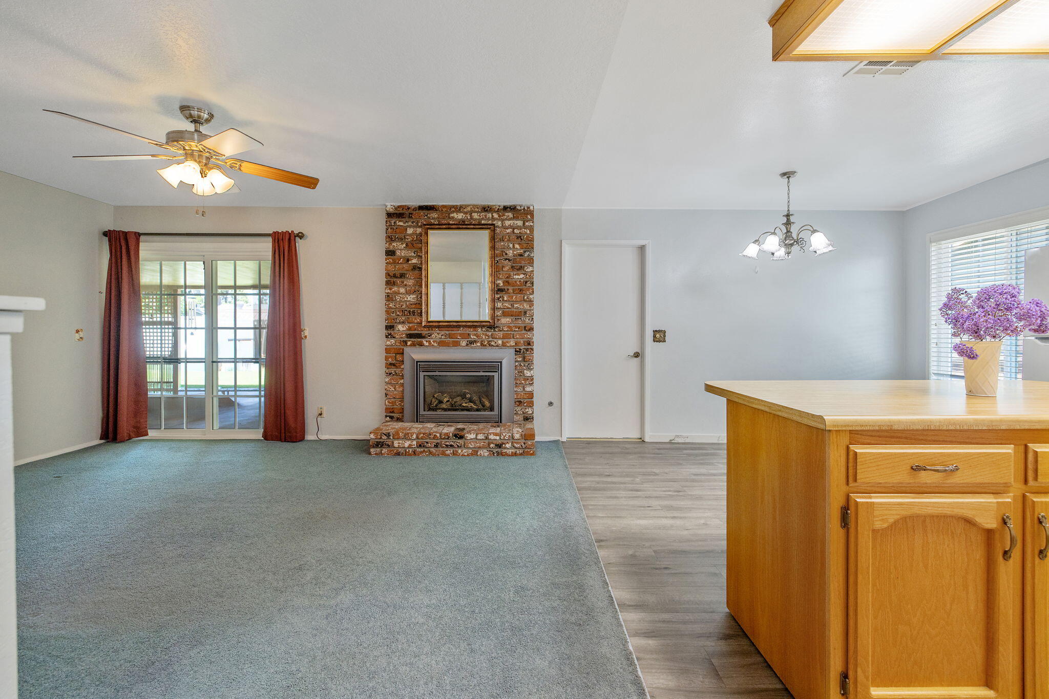 508 S Francis Ave, Exeter, CA 93221