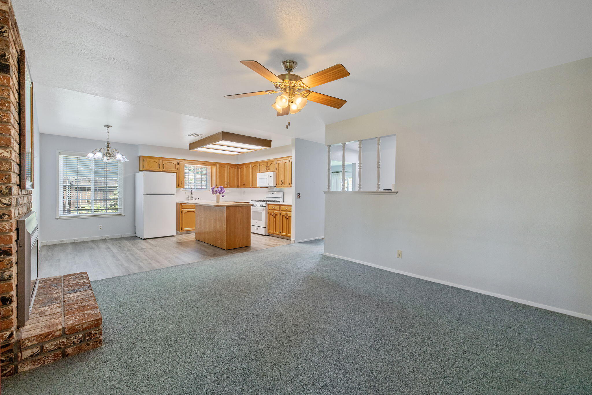 508 S Francis Ave, Exeter, CA 93221