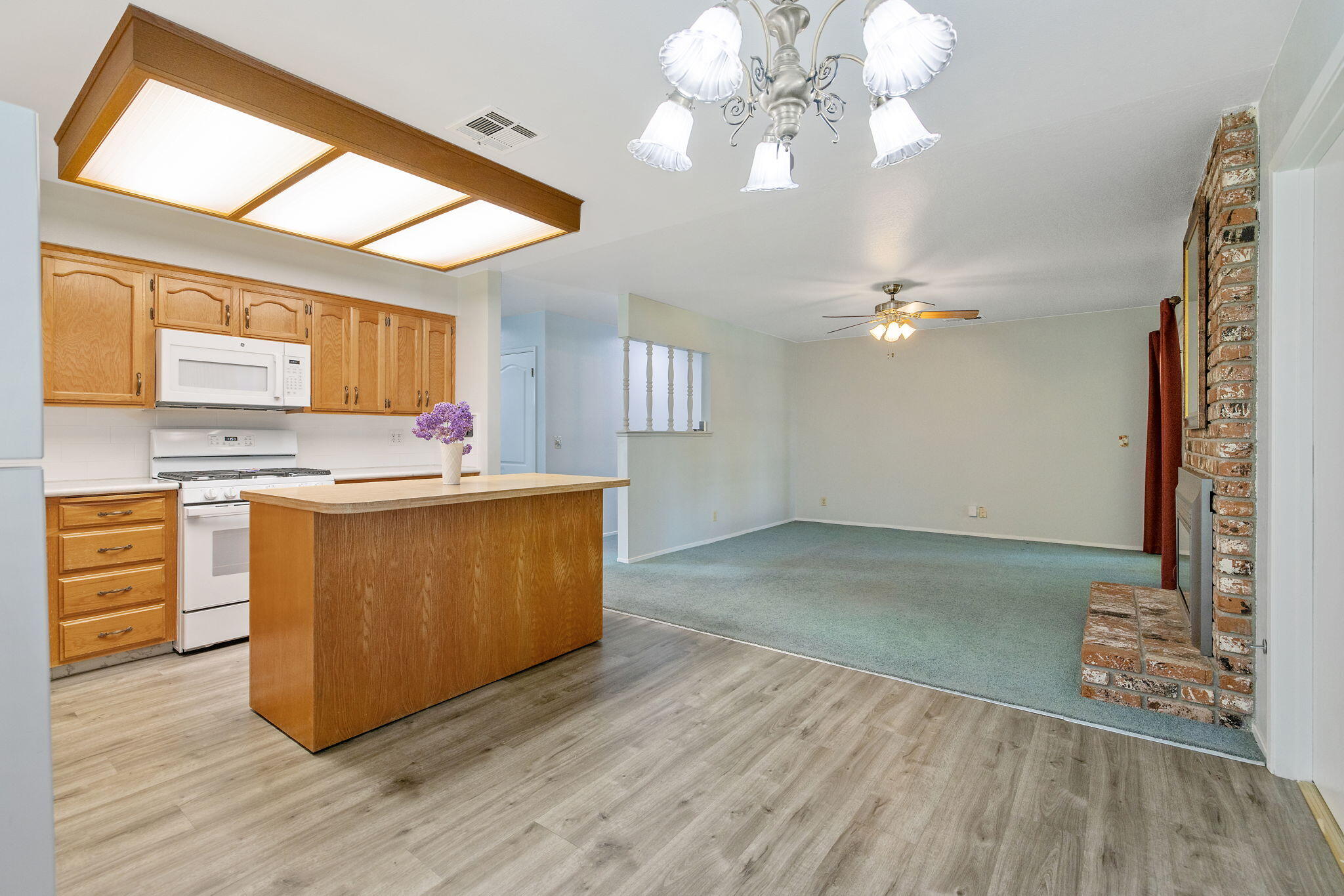 508 S Francis Ave, Exeter, CA 93221