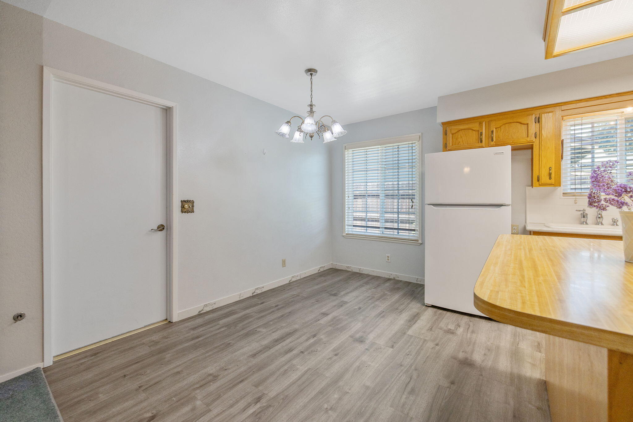 508 S Francis Ave, Exeter, CA 93221