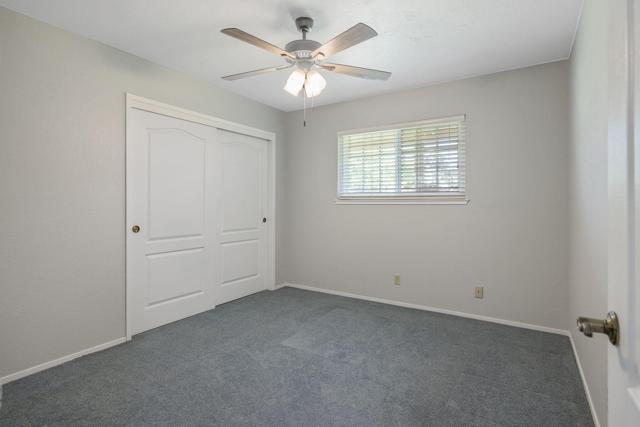 508 S Francis Ave, Exeter, CA 93221