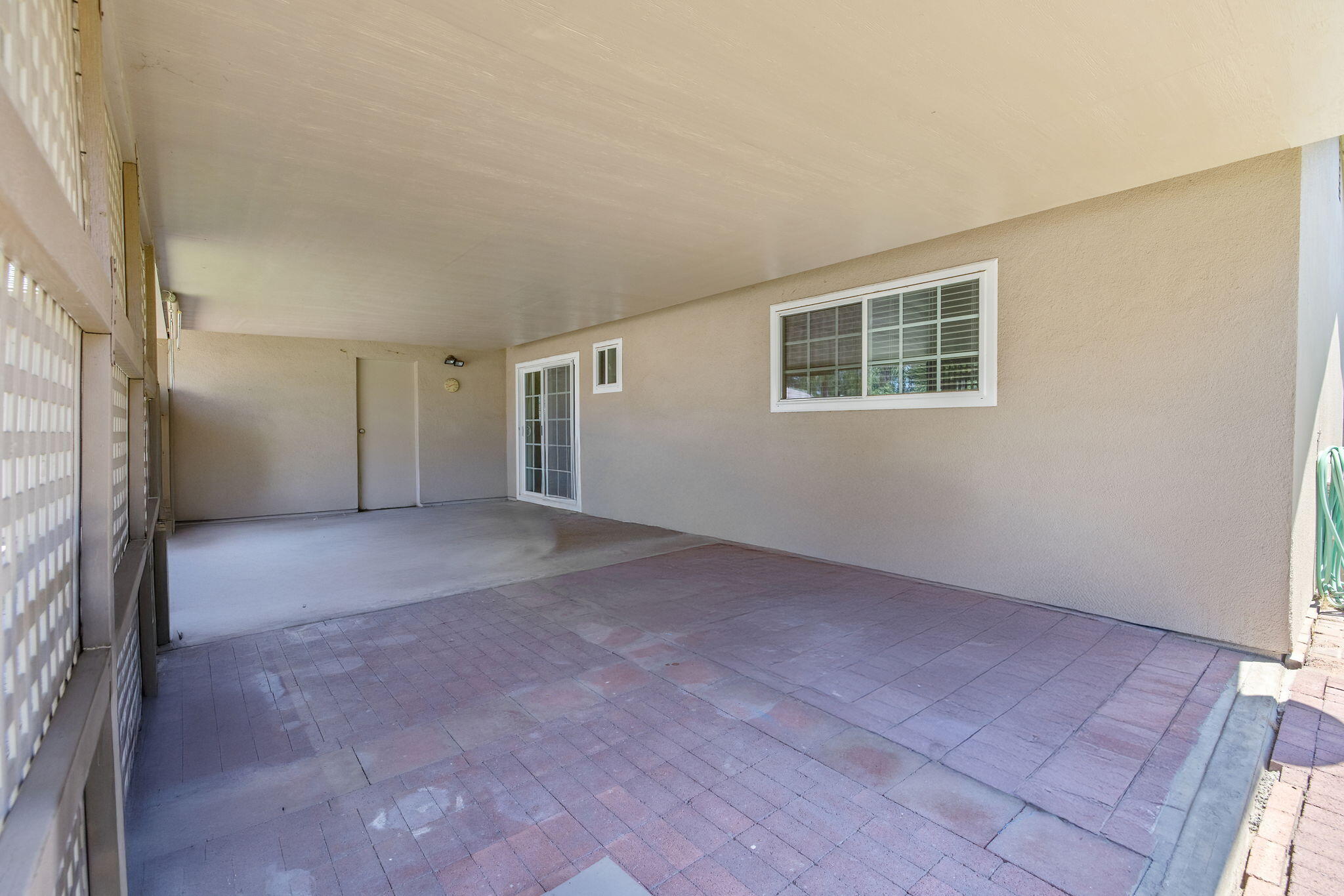 508 S Francis Ave, Exeter, CA 93221