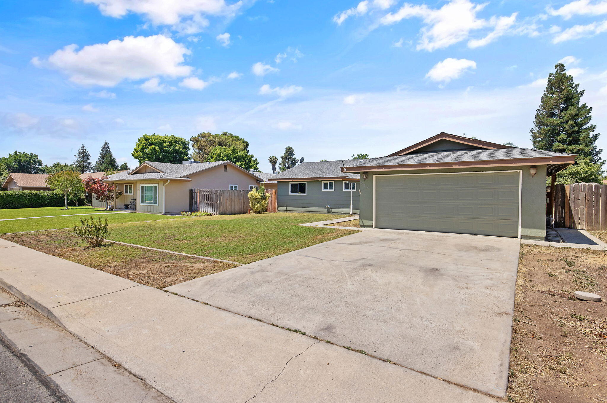 506 S Francis, Exeter, CA 93221