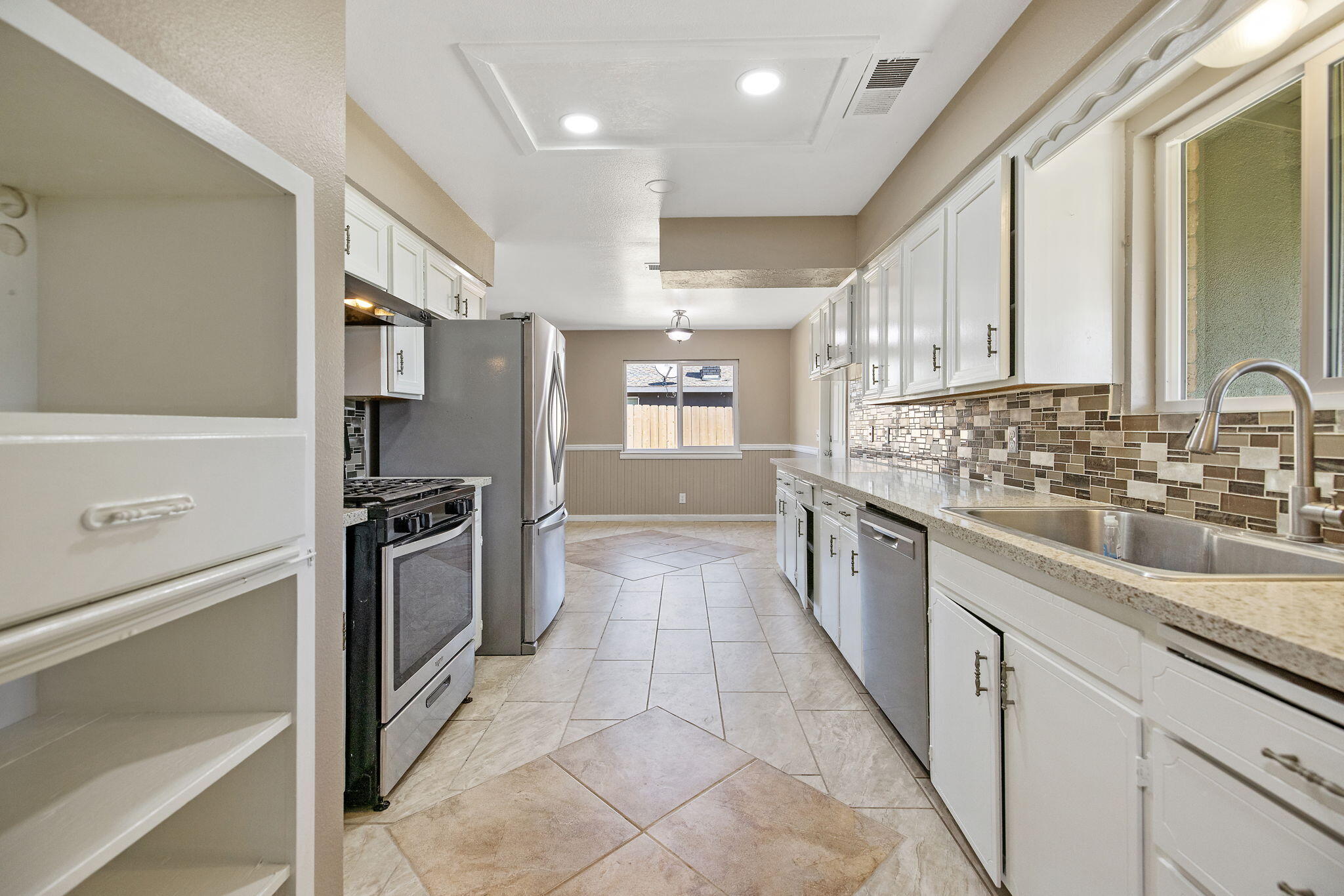 506 S Francis, Exeter, CA 93221