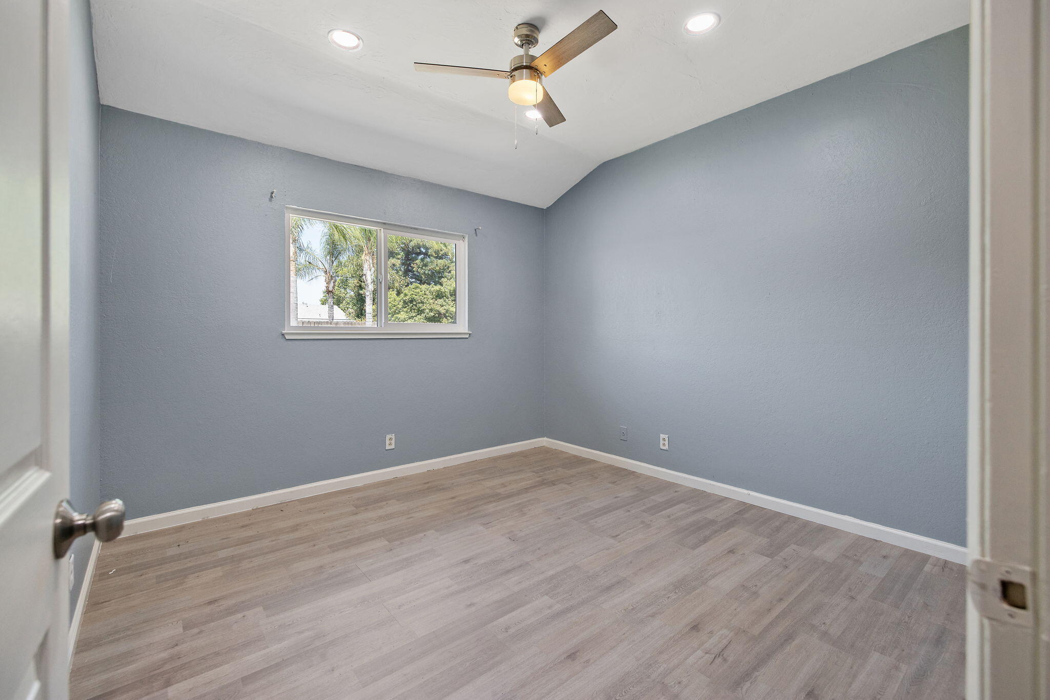 506 S Francis, Exeter, CA 93221