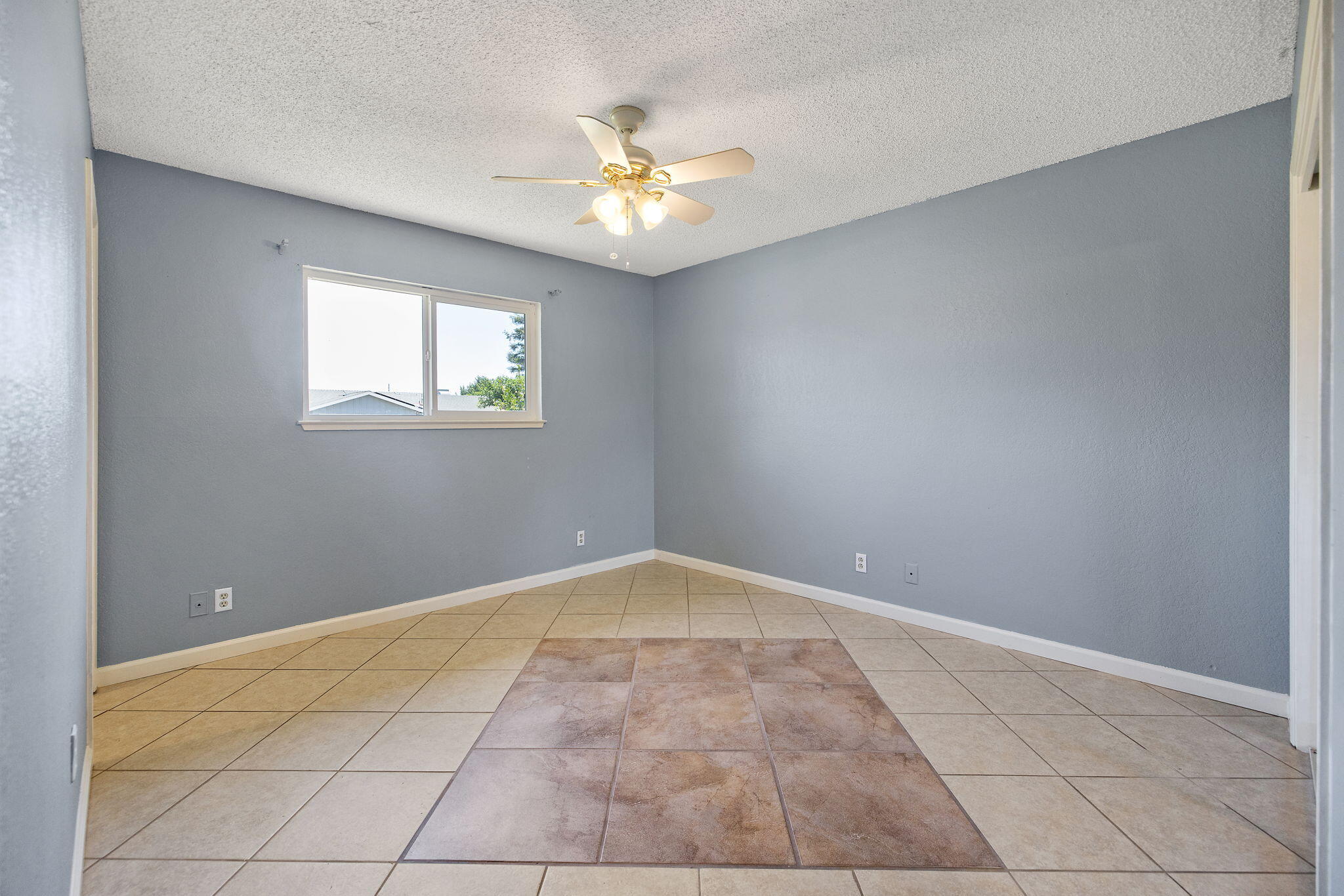 506 S Francis, Exeter, CA 93221