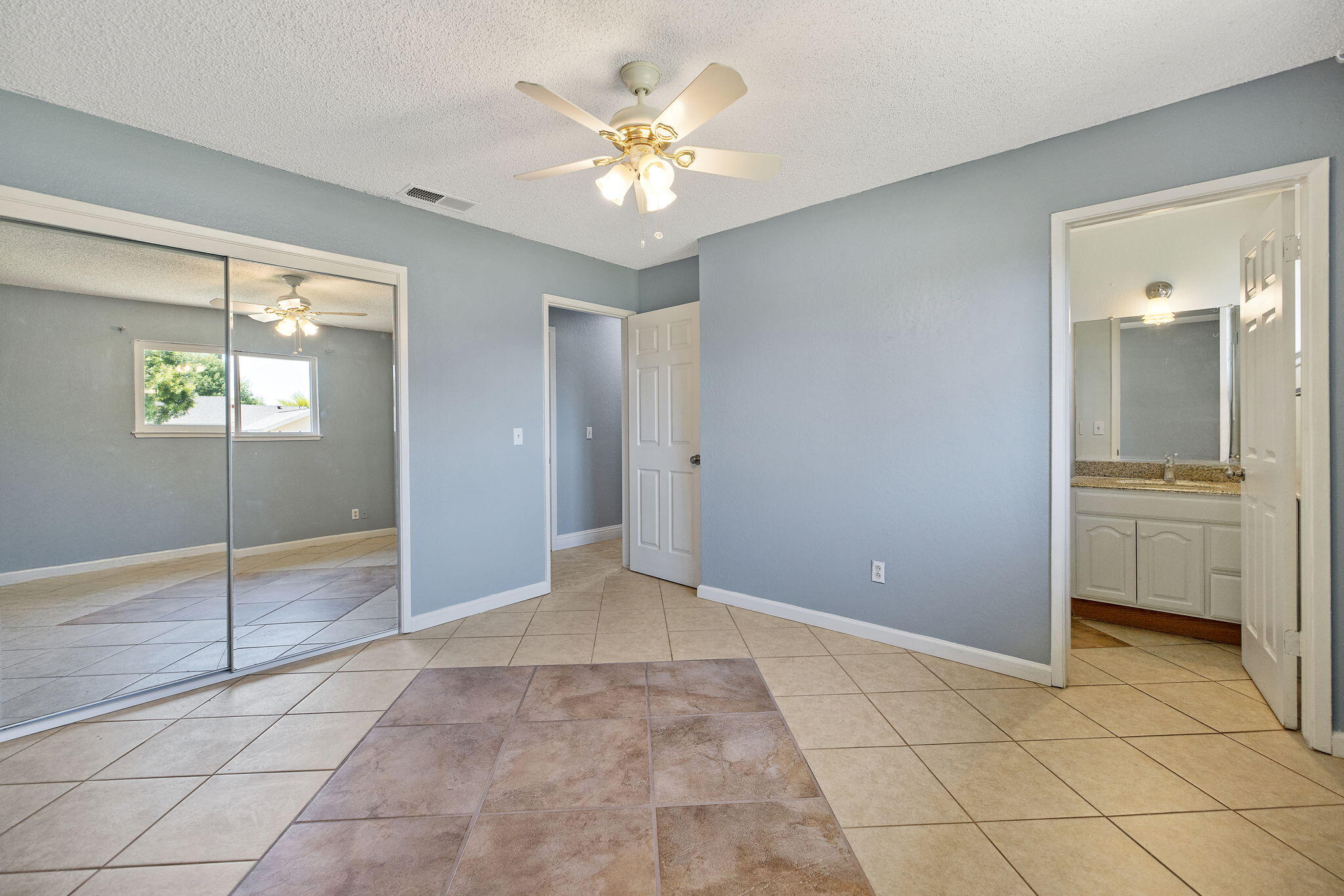 506 S Francis, Exeter, CA 93221
