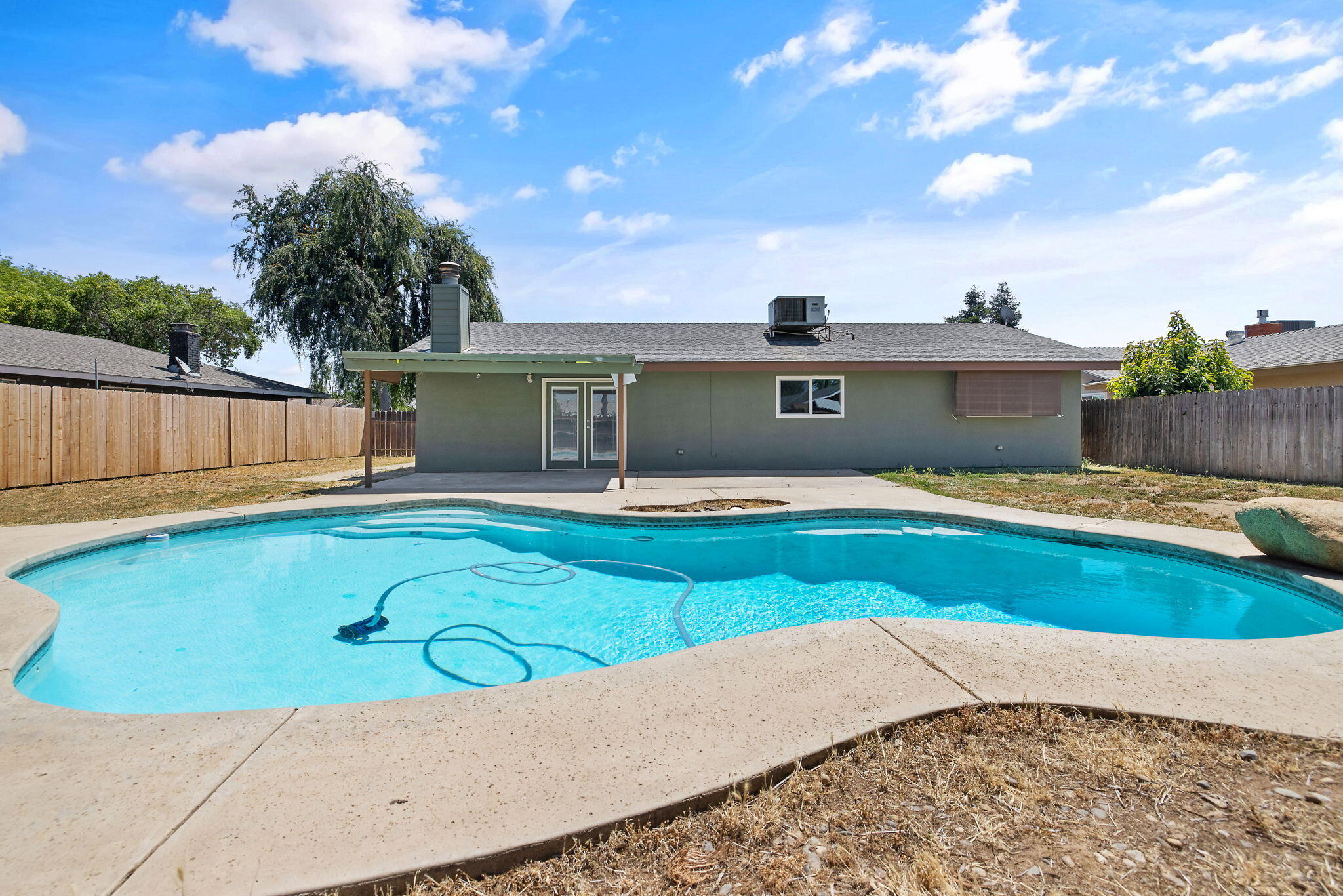 506 S Francis, Exeter, CA 93221