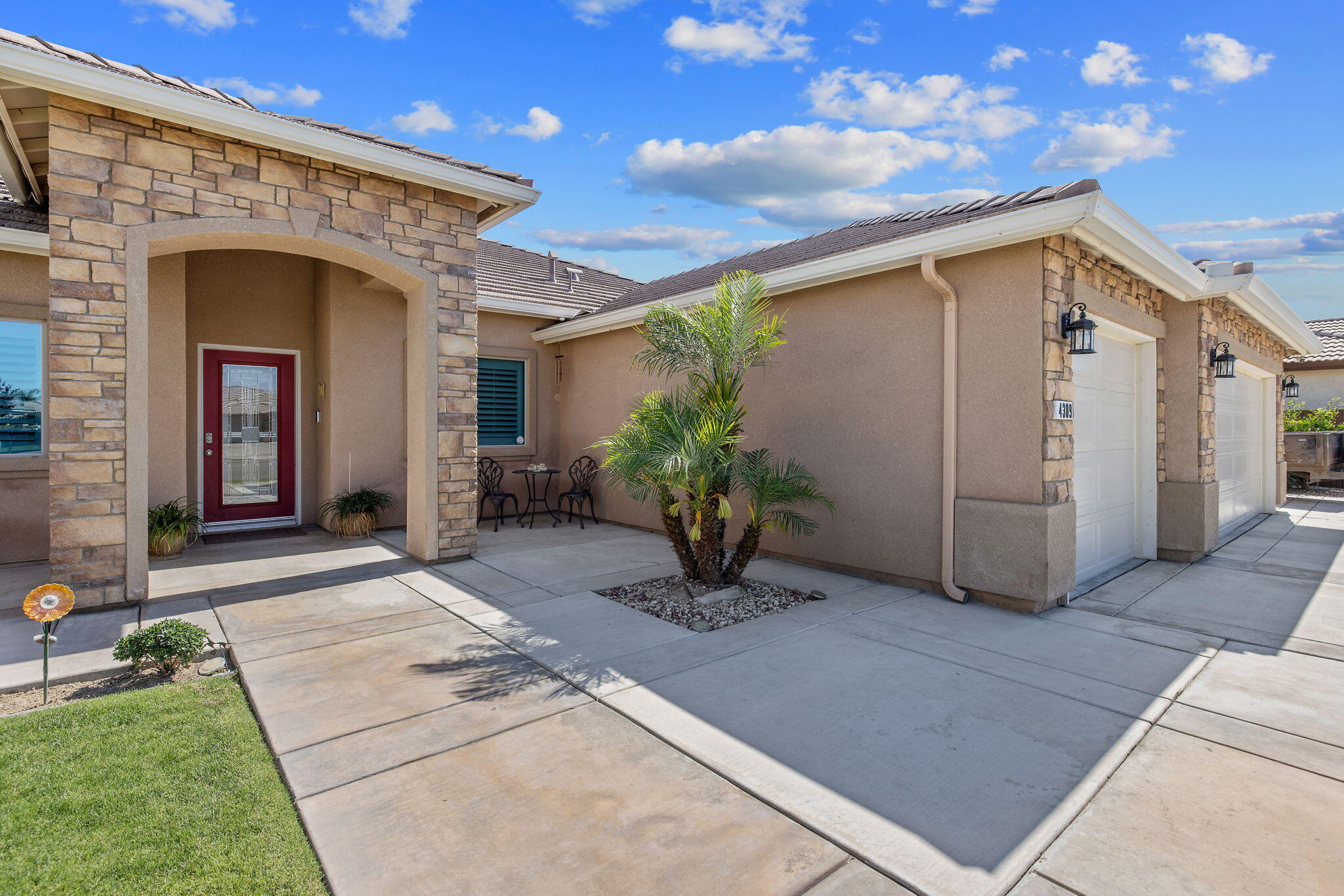 4309 Sierra Madre Ave, Bakersfield, CA 93313