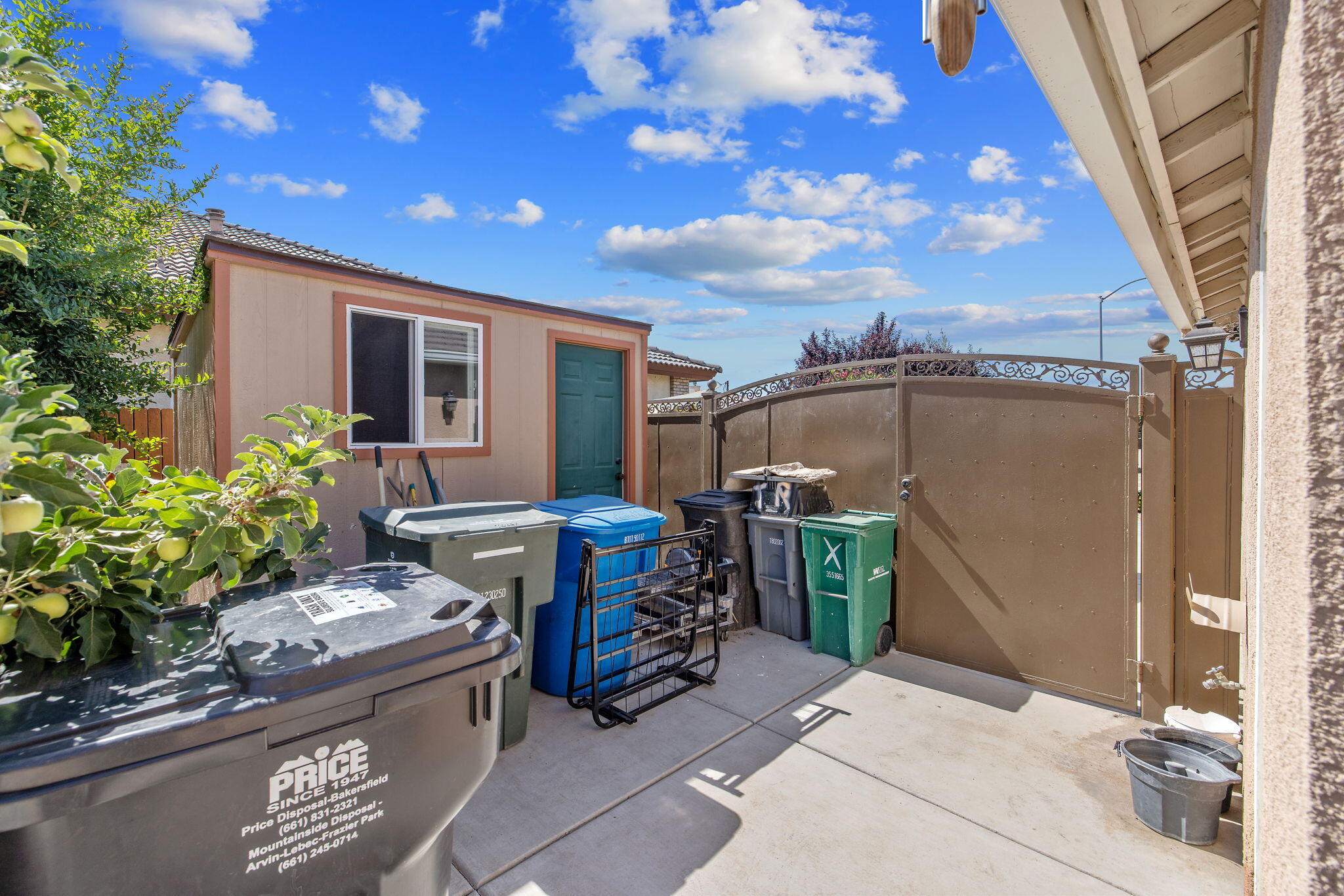 4309 Sierra Madre Ave, Bakersfield, CA 93313