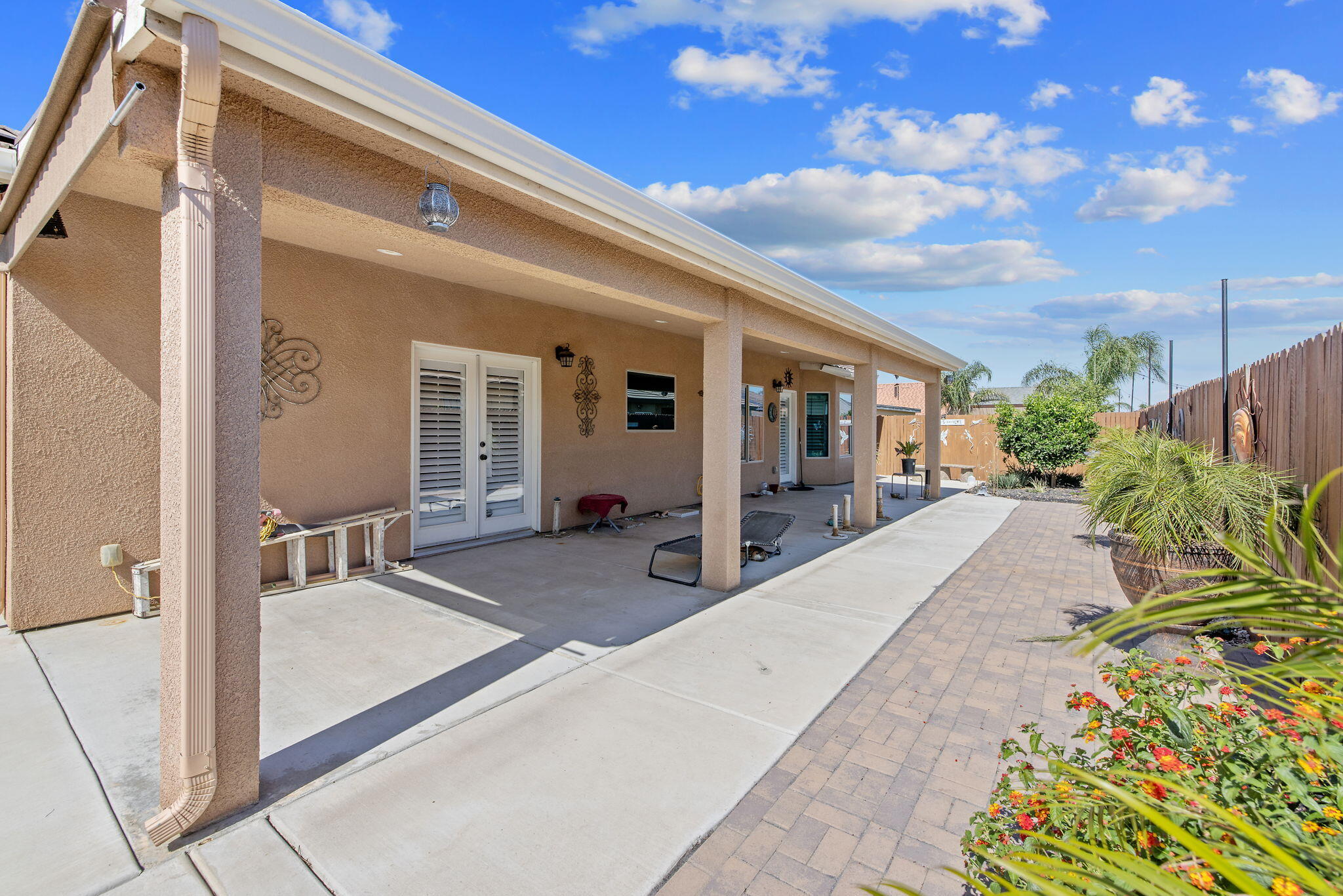 4309 Sierra Madre Ave, Bakersfield, CA 93313