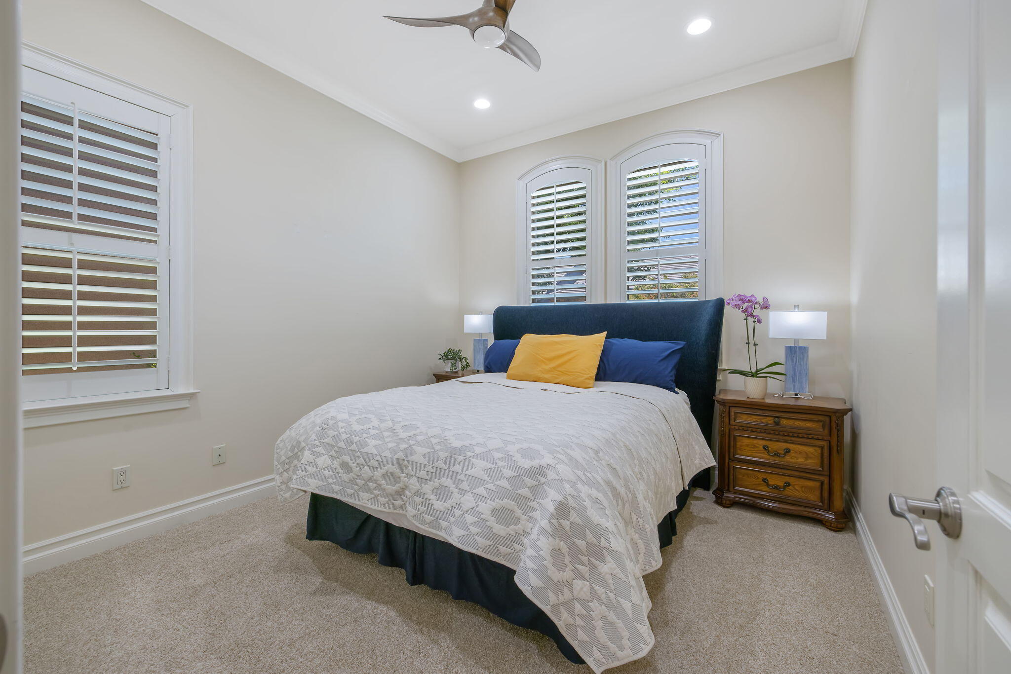5411 W SW Mission Ave, Visalia, CA 93277