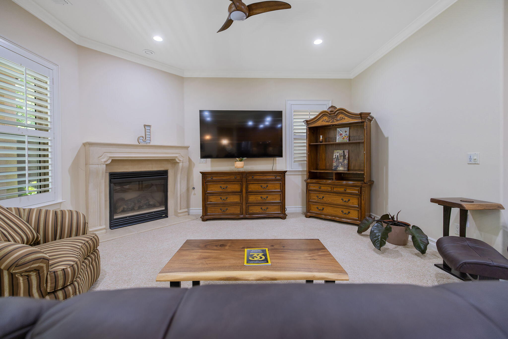5411 W SW Mission Ave, Visalia, CA 93277