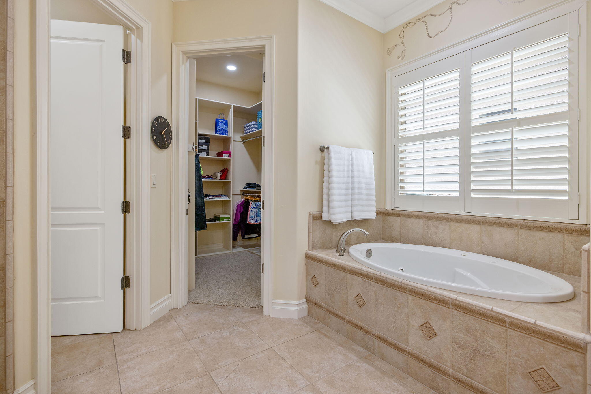 5411 W SW Mission Ave, Visalia, CA 93277