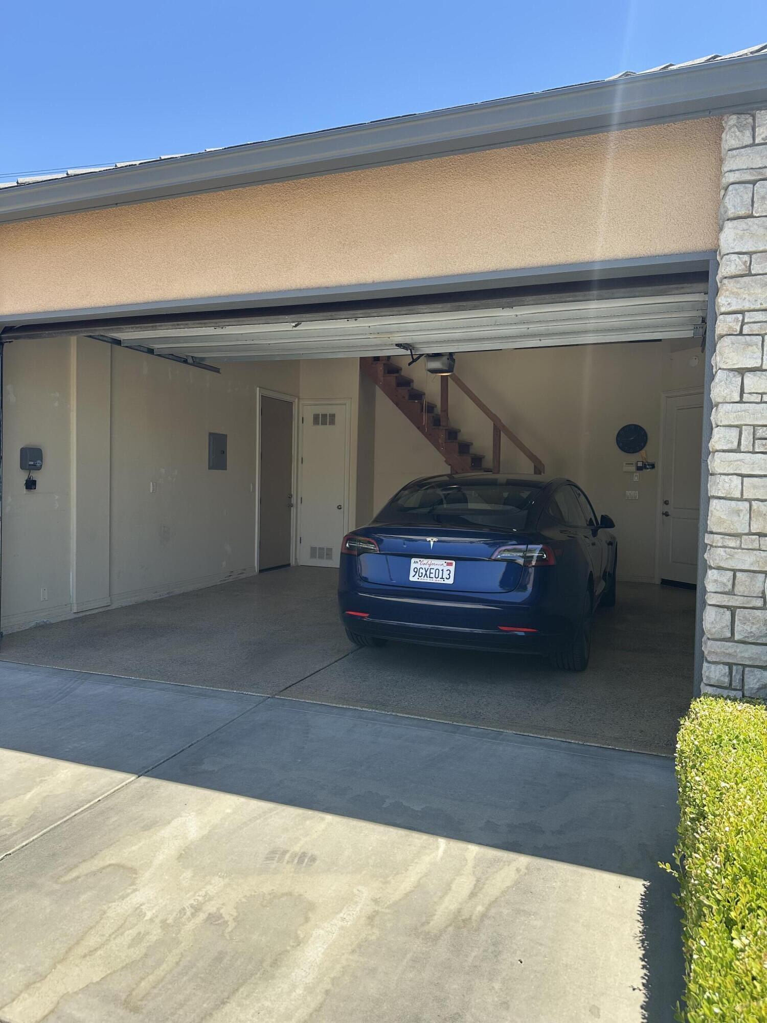 5411 W SW Mission Ave, Visalia, CA 93277