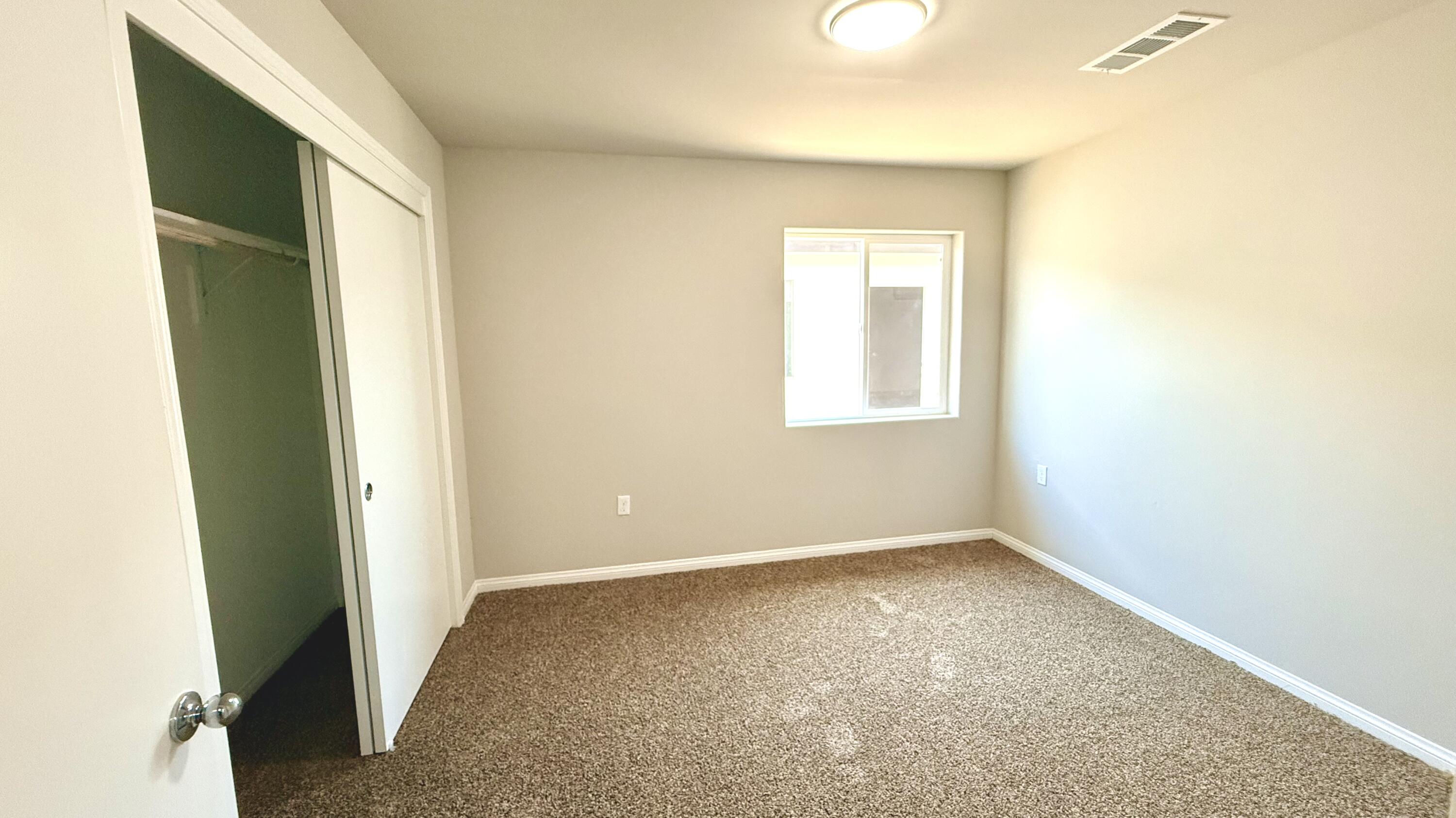 23070 Lawson Ave, Strathmore, CA 93267
