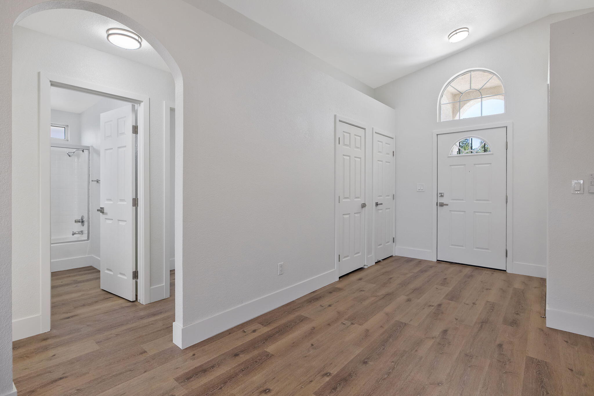 593 Peachwood, Tulare, CA 93274