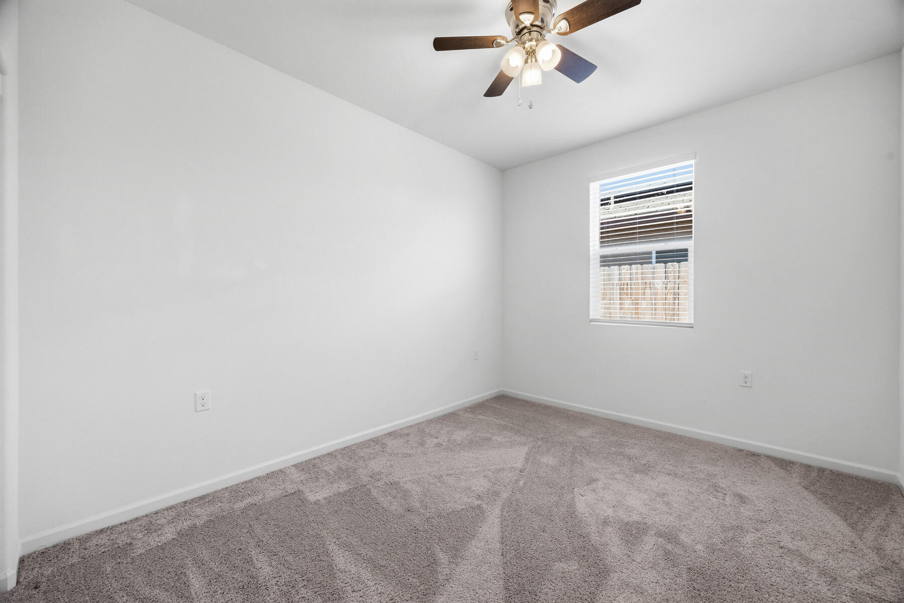 603 N Filbert Ave, Fresno, CA 93727