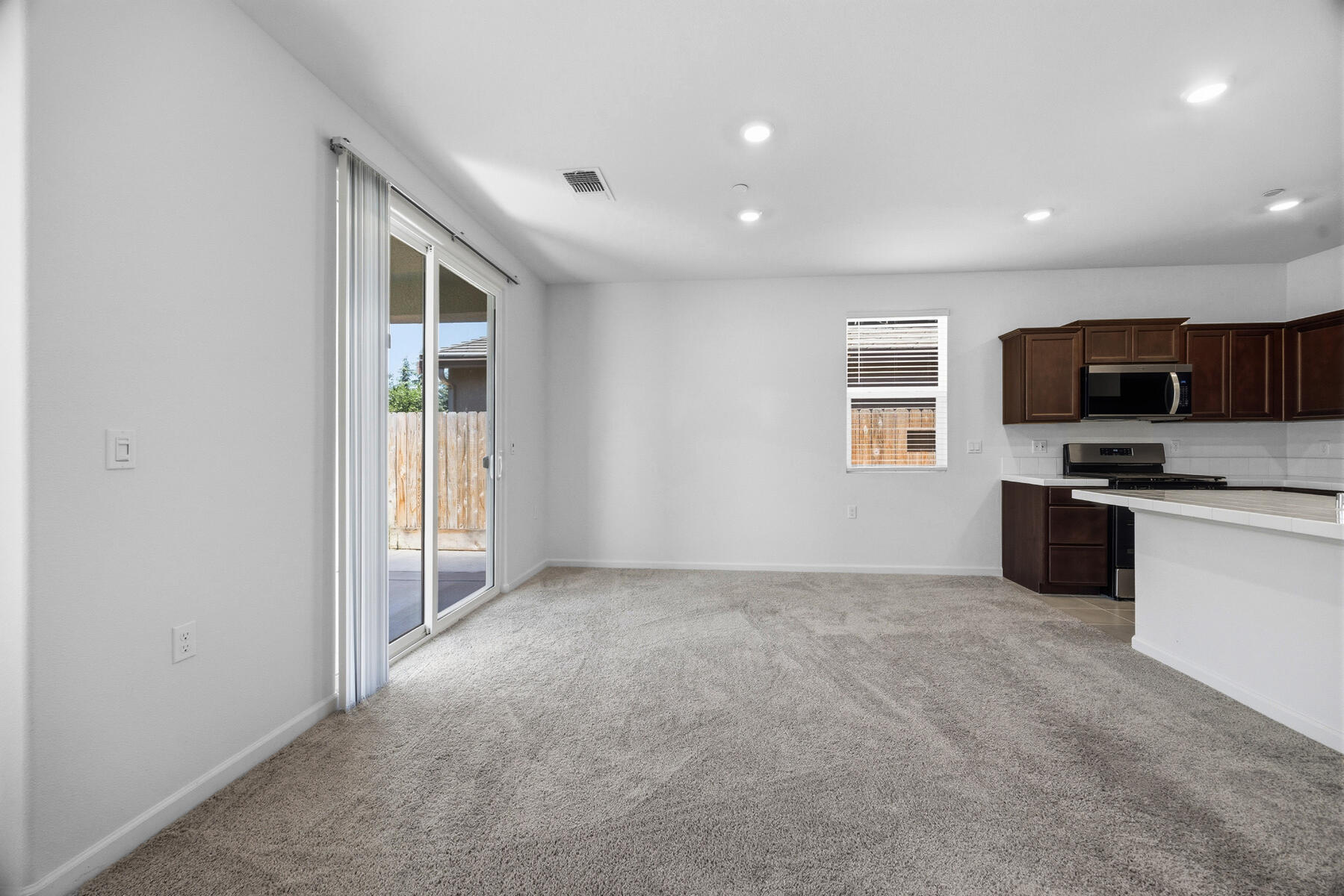 603 N Filbert Ave, Fresno, CA 93727