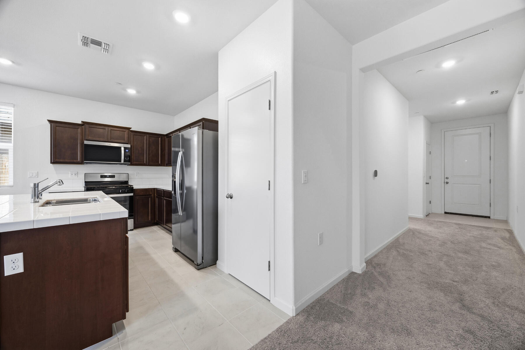 603 N Filbert Ave, Fresno, CA 93727
