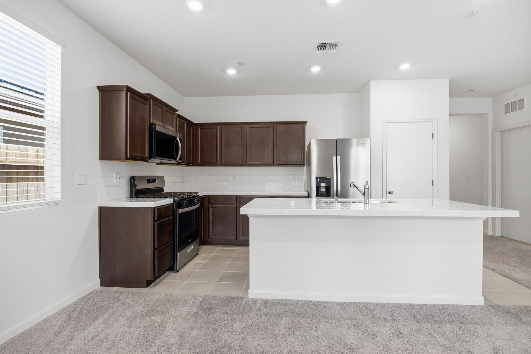 603 N Filbert Ave, Fresno, CA 93727