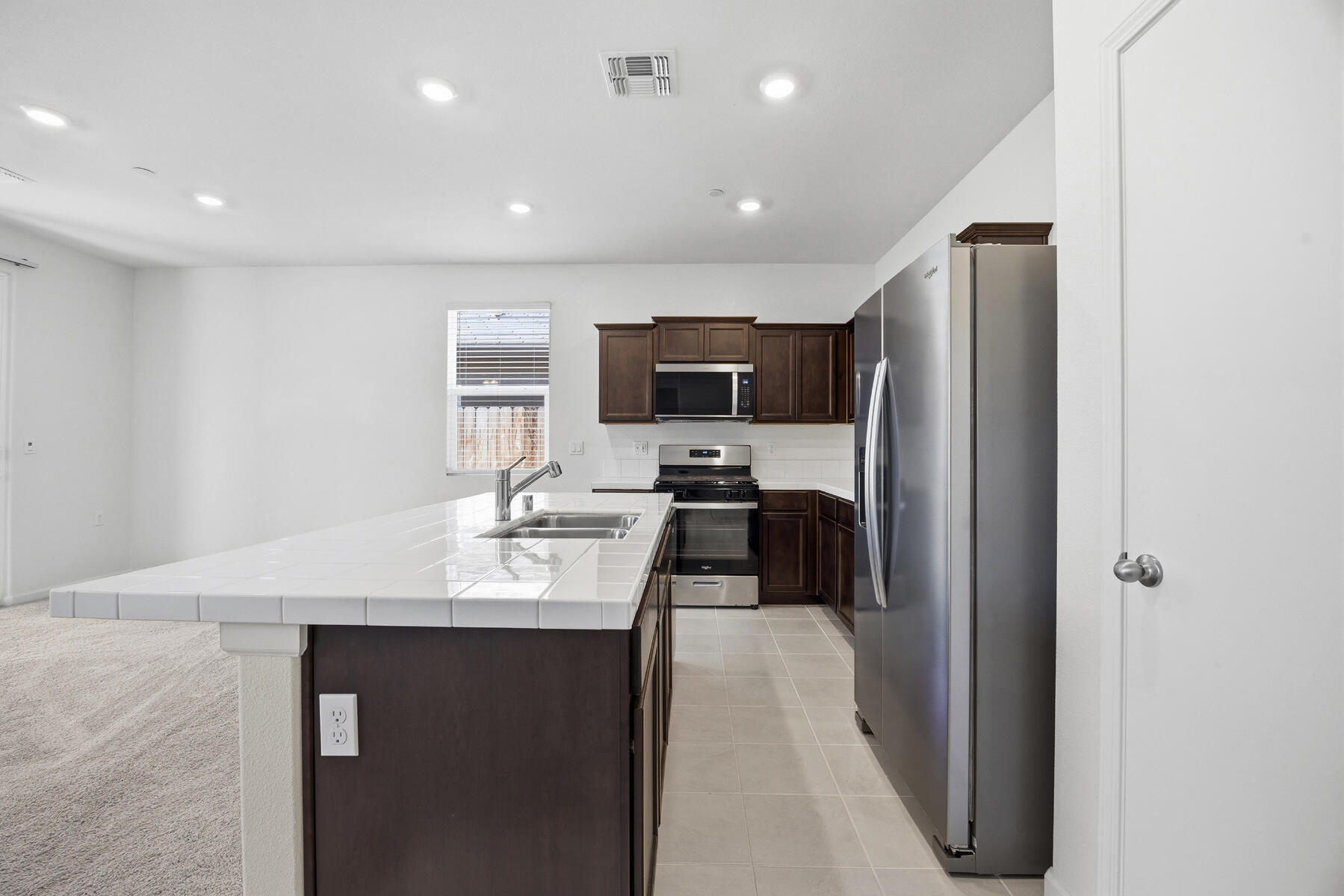 603 N Filbert Ave, Fresno, CA 93727