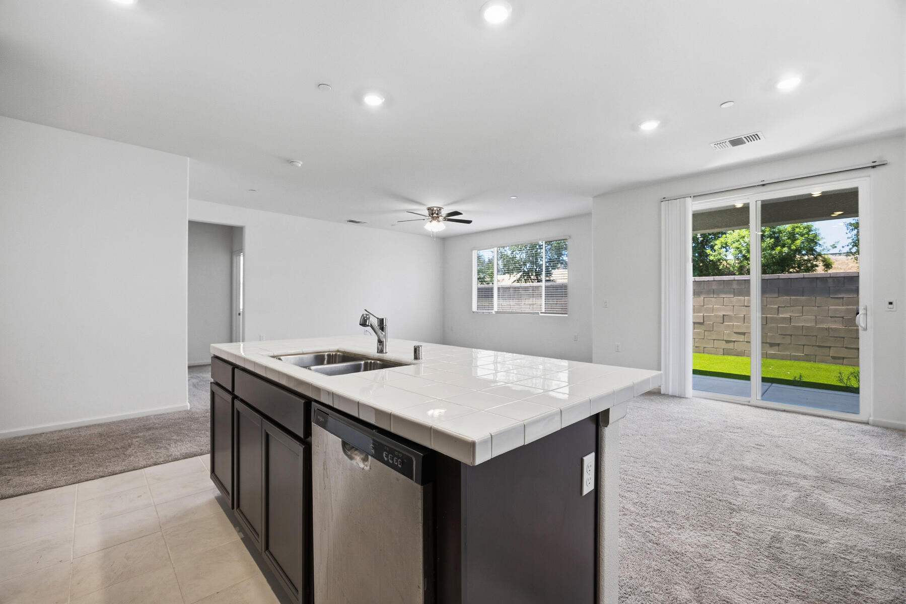 603 N Filbert Ave, Fresno, CA 93727